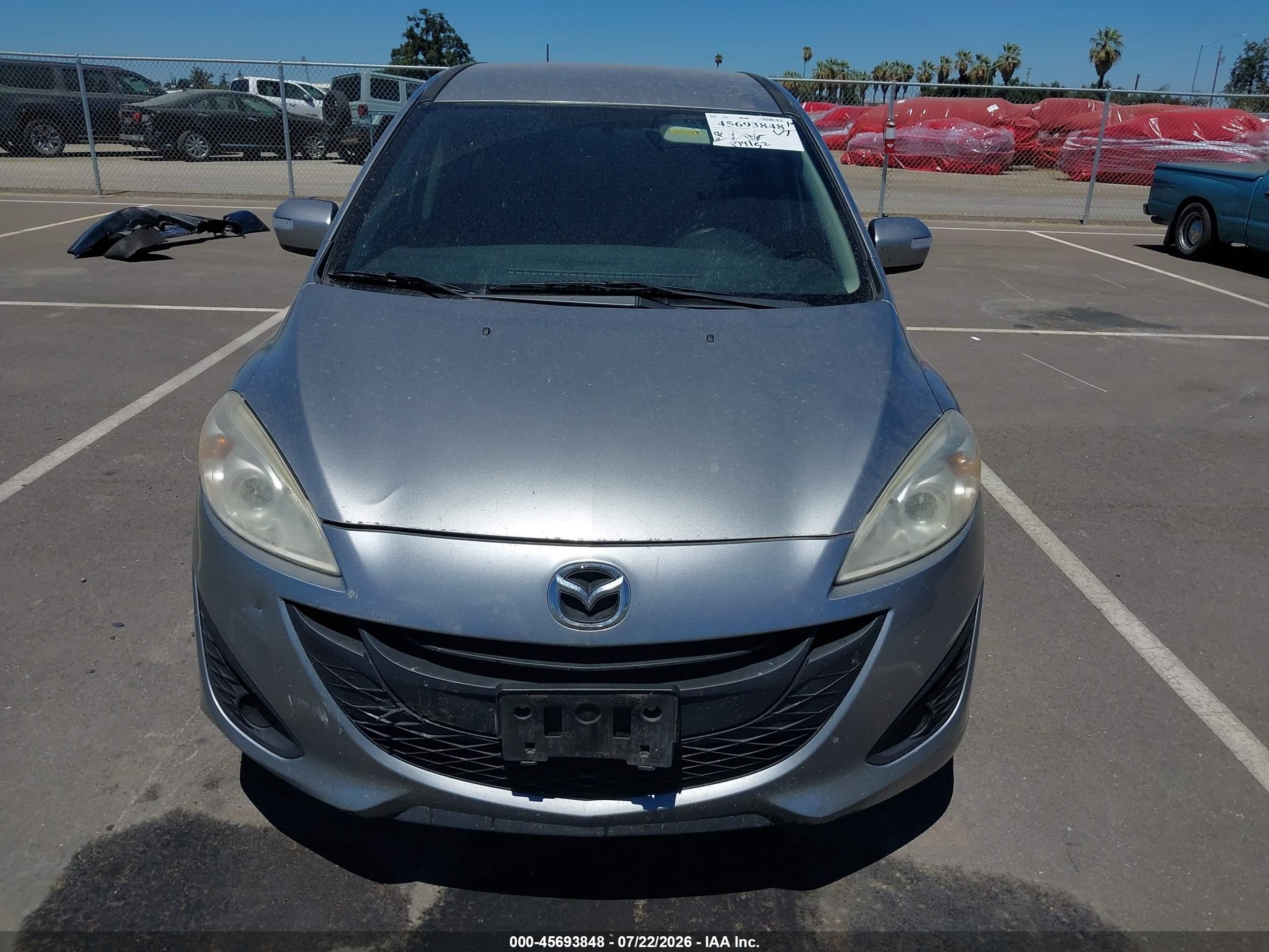 2014 Mazda Mazda5 Sport Silver vin: JM1CW2BL9E0177703