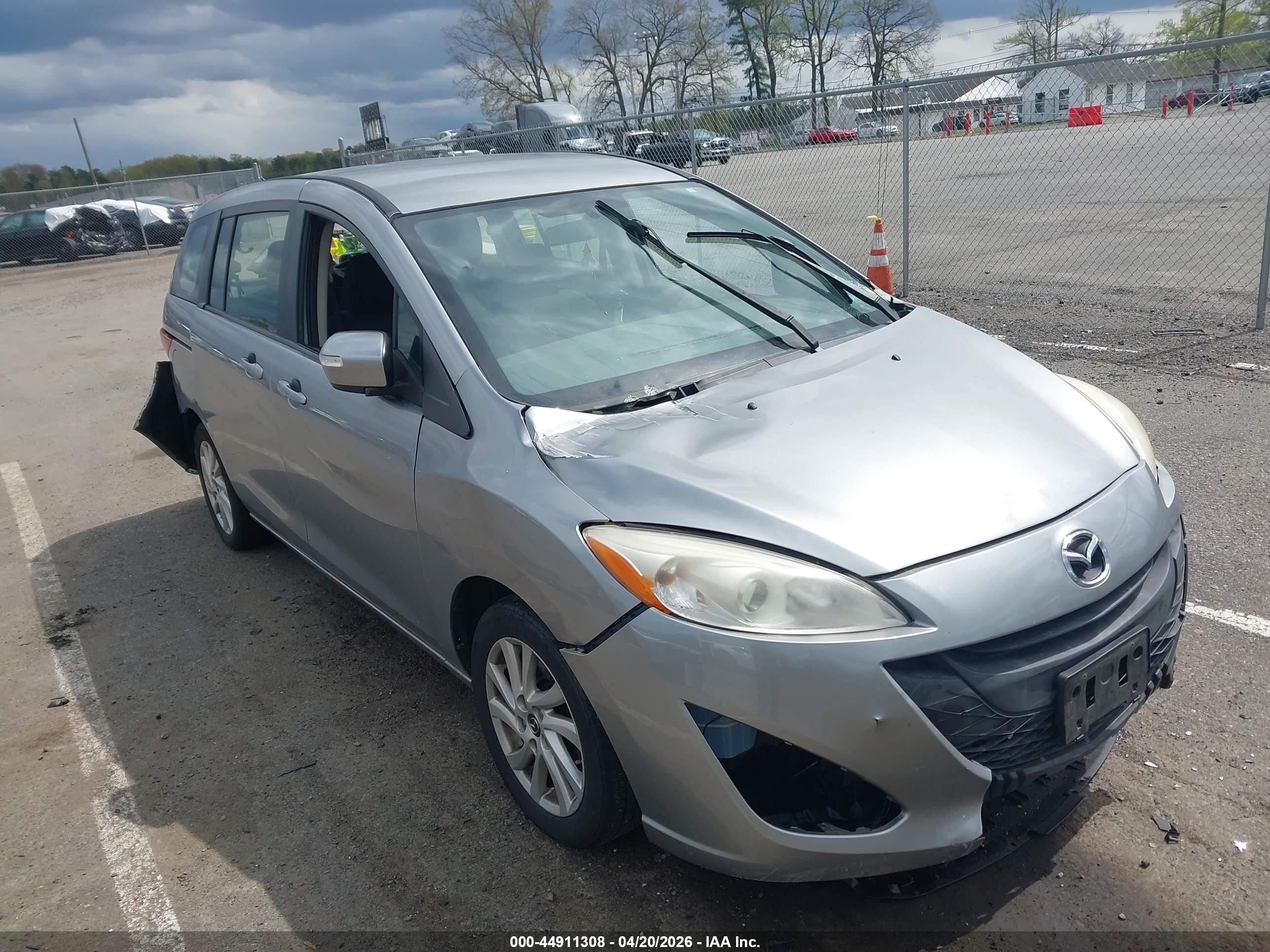 2015 Mazda Mazda5 Sport Silver vin: JM1CW2BL9F0184359