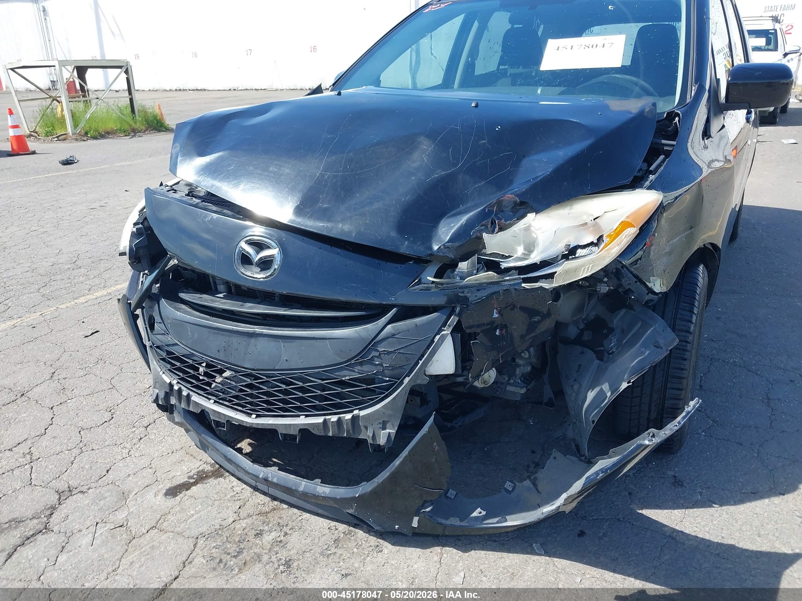 2012 Mazda Mazda5 Sport Black vin: JM1CW2BLXC0102828