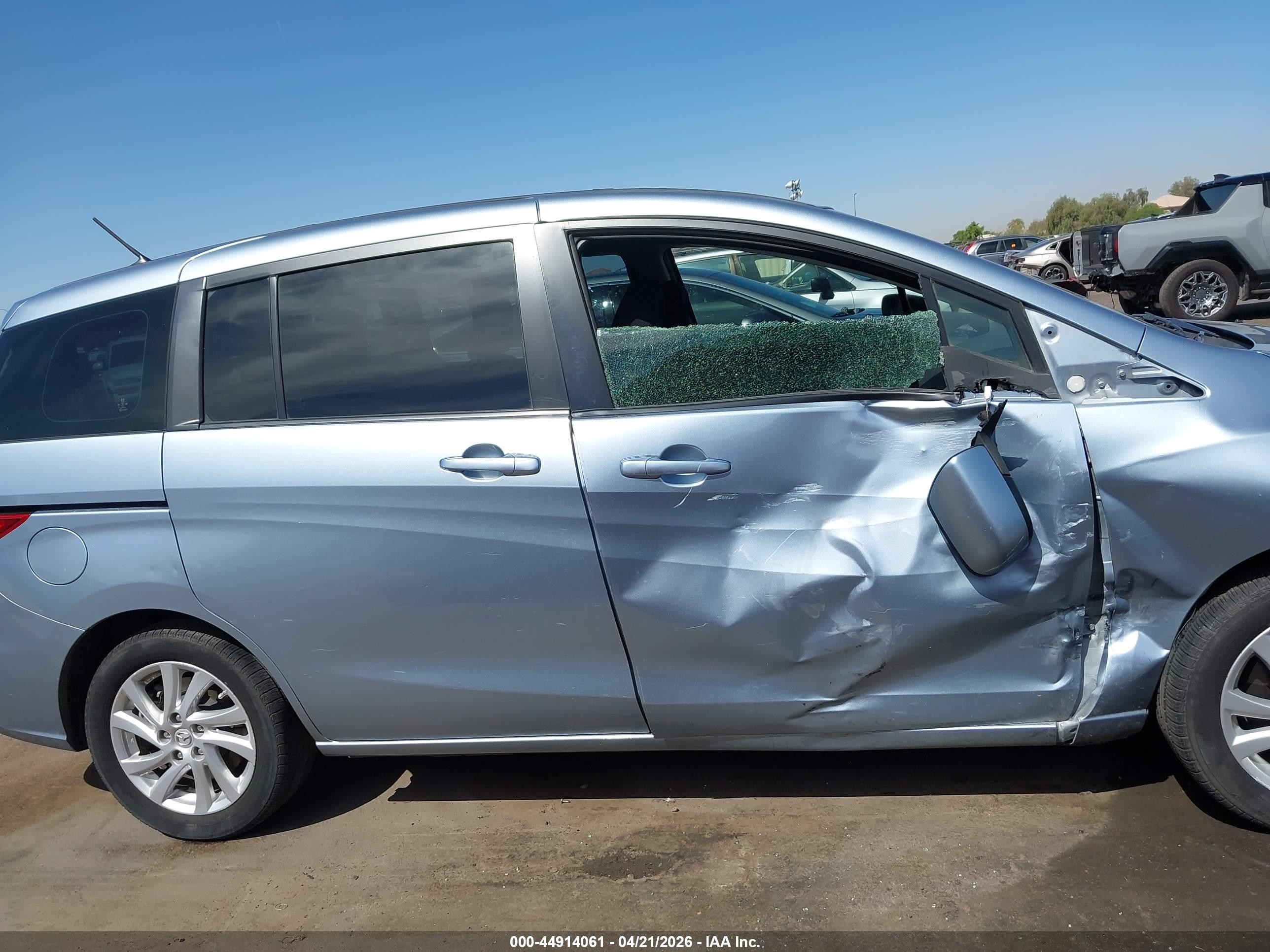2012 Mazda Mazda5 Sport Blue vin: JM1CW2BLXC0130046