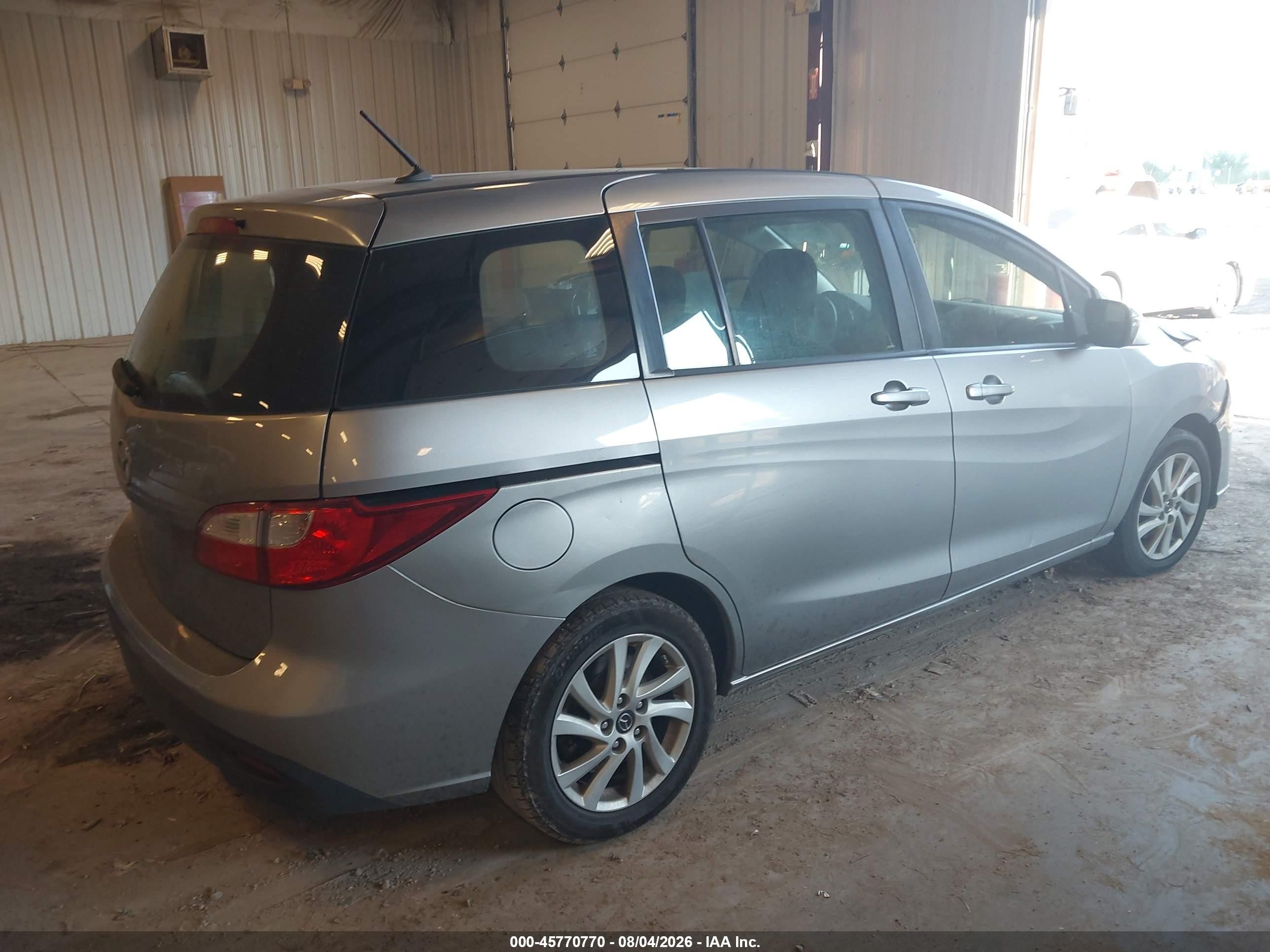 2014 Mazda Mazda5 Sport Silver vin: JM1CW2BLXE0171120