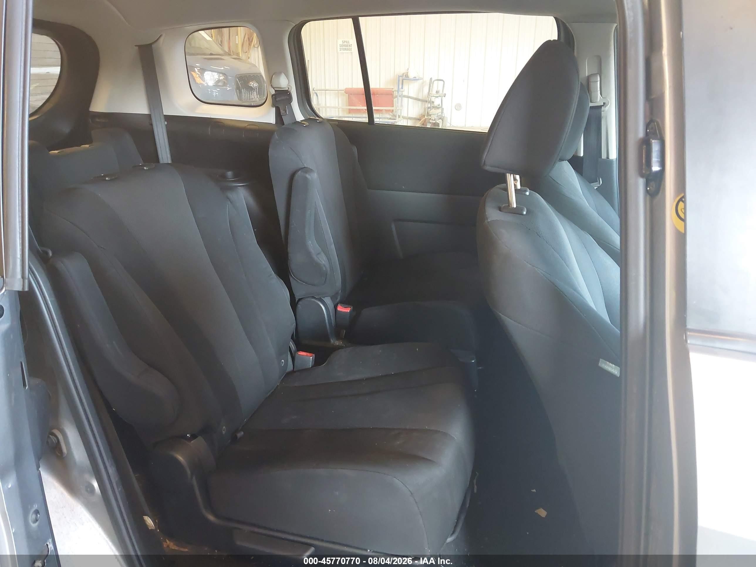 2014 Mazda Mazda5 Sport Silver vin: JM1CW2BLXE0171120