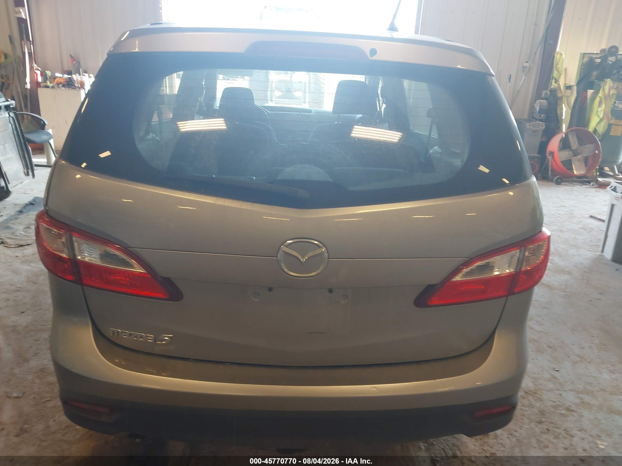 2014 Mazda Mazda5 Sport Silver vin: JM1CW2BLXE0171120