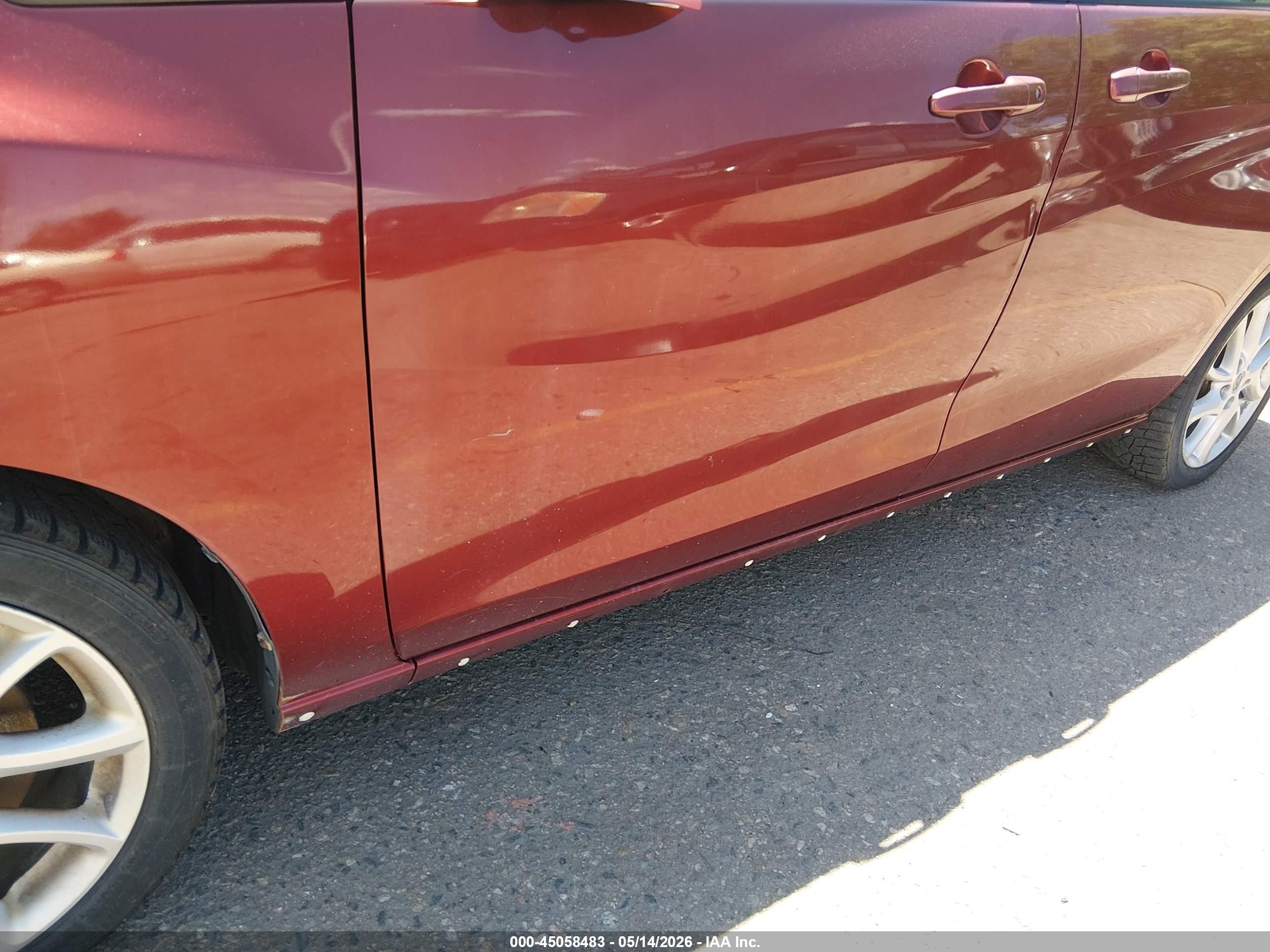 2012 Mazda Mazda5 Touring Red vin: JM1CW2CL0C0127980