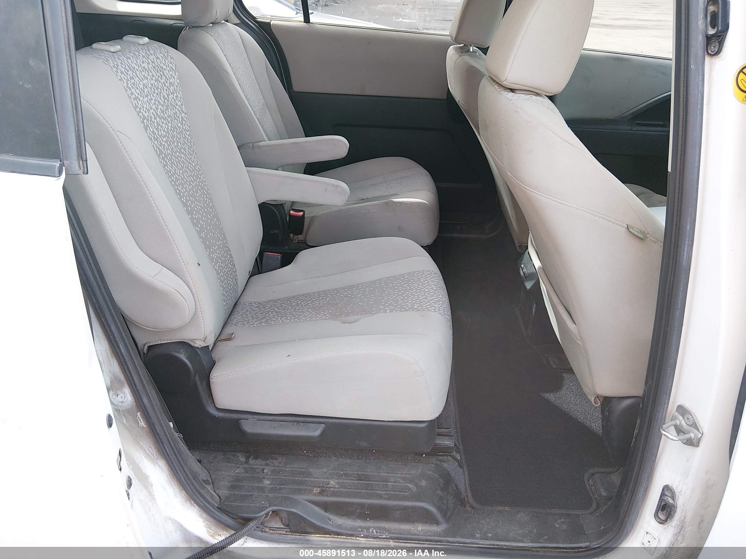 2012 Mazda Mazda5 Touring White vin: JM1CW2CL0C0138400