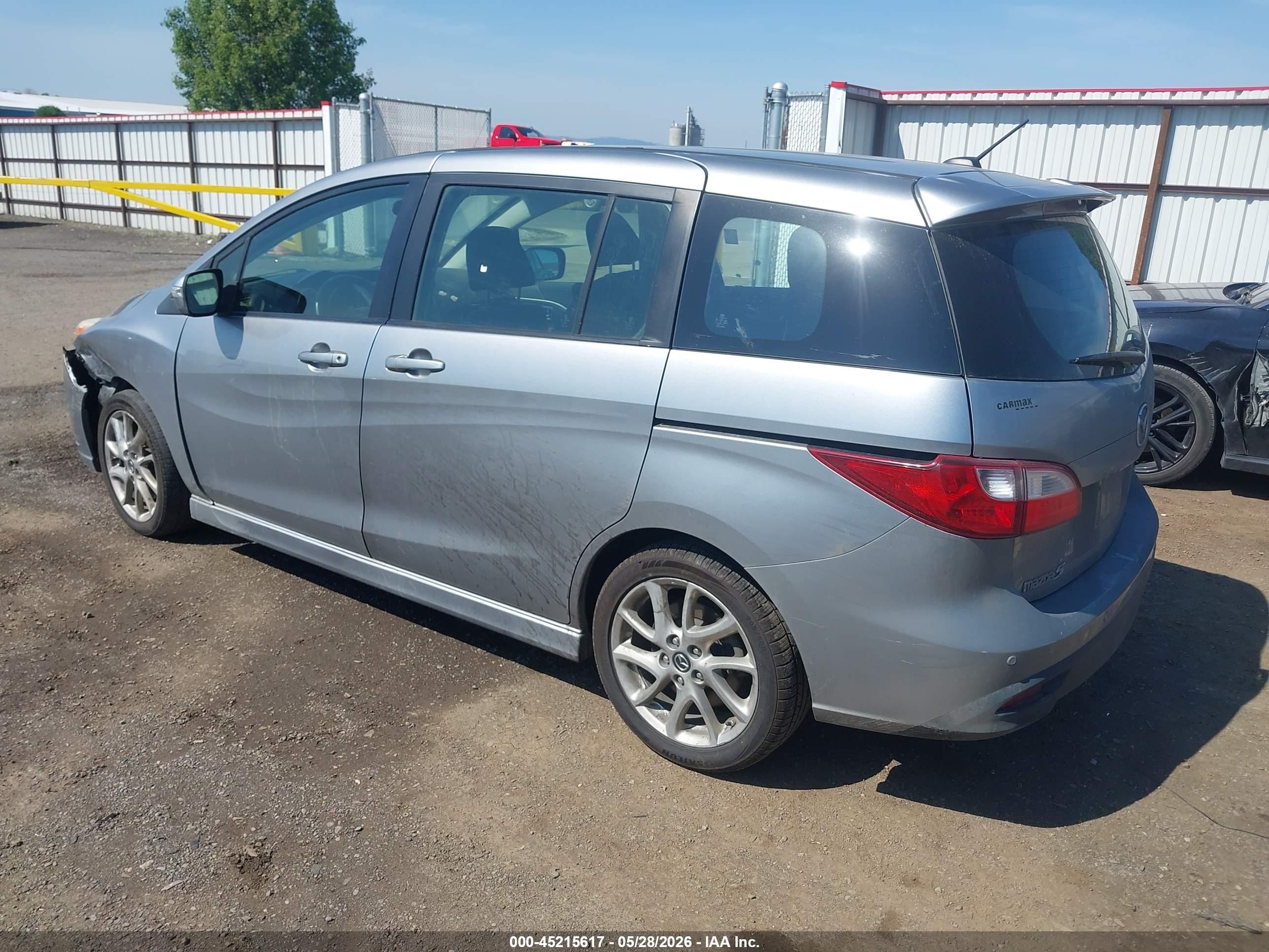 2013 Mazda Mazda5 Touring Silver vin: JM1CW2CL0D0147518