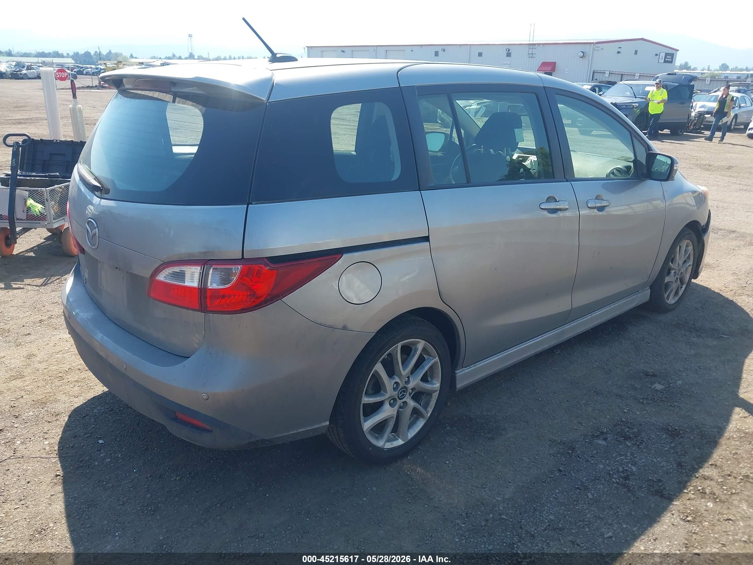 2013 Mazda Mazda5 Touring Silver vin: JM1CW2CL0D0147518
