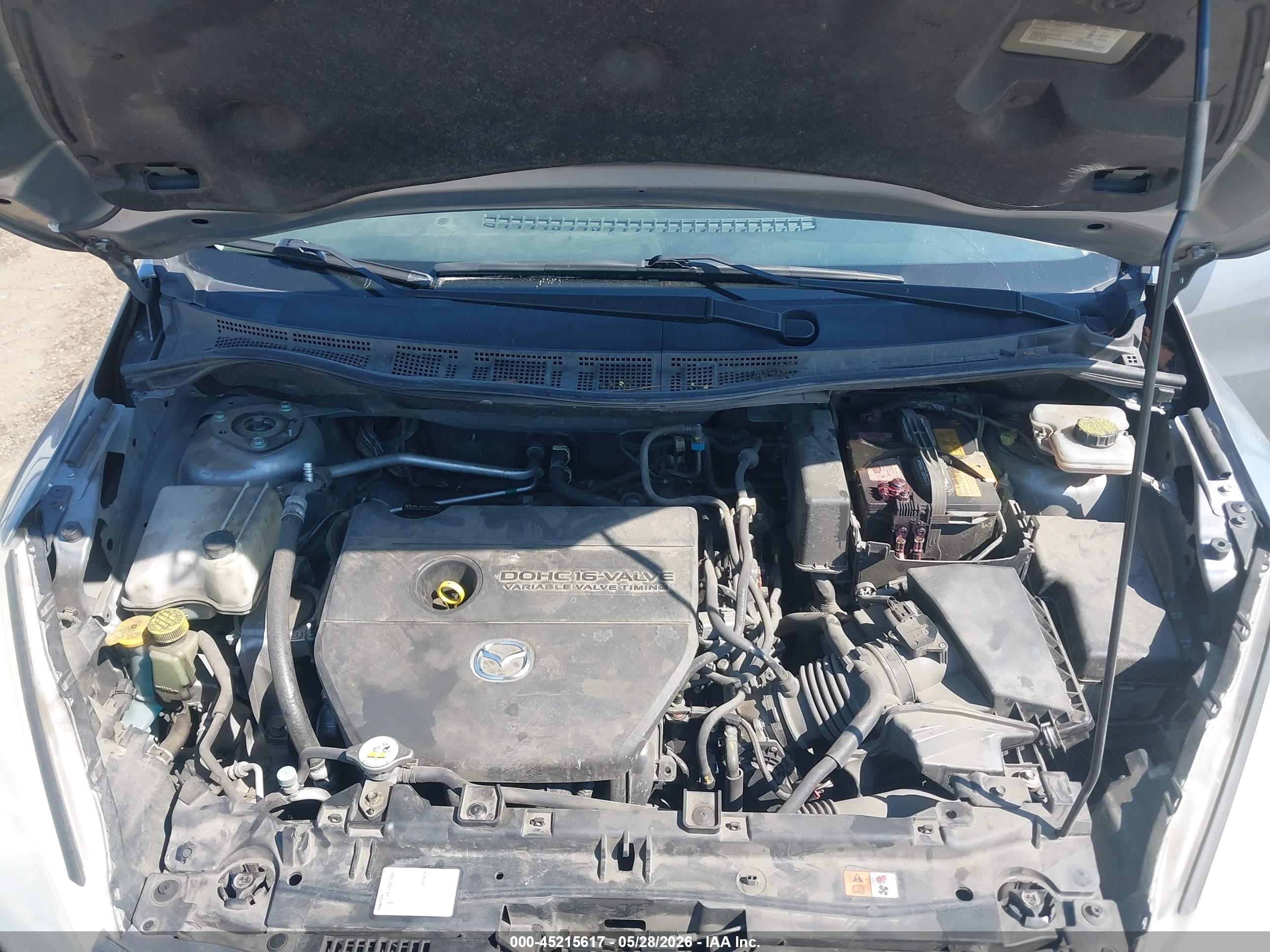 2013 Mazda Mazda5 Touring Silver vin: JM1CW2CL0D0147518