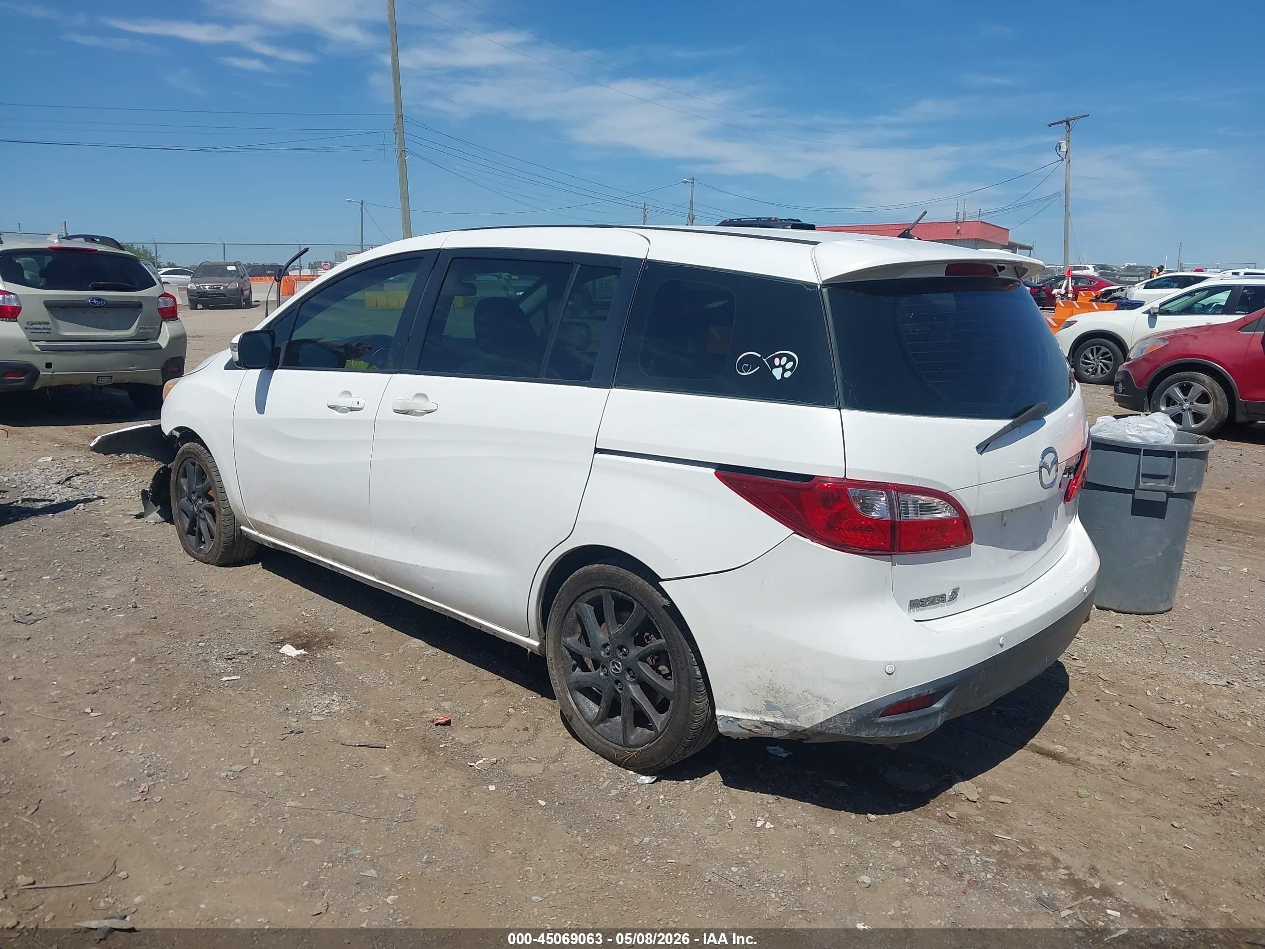 2013 Mazda Mazda5 Touring White vin: JM1CW2CL2D0151263