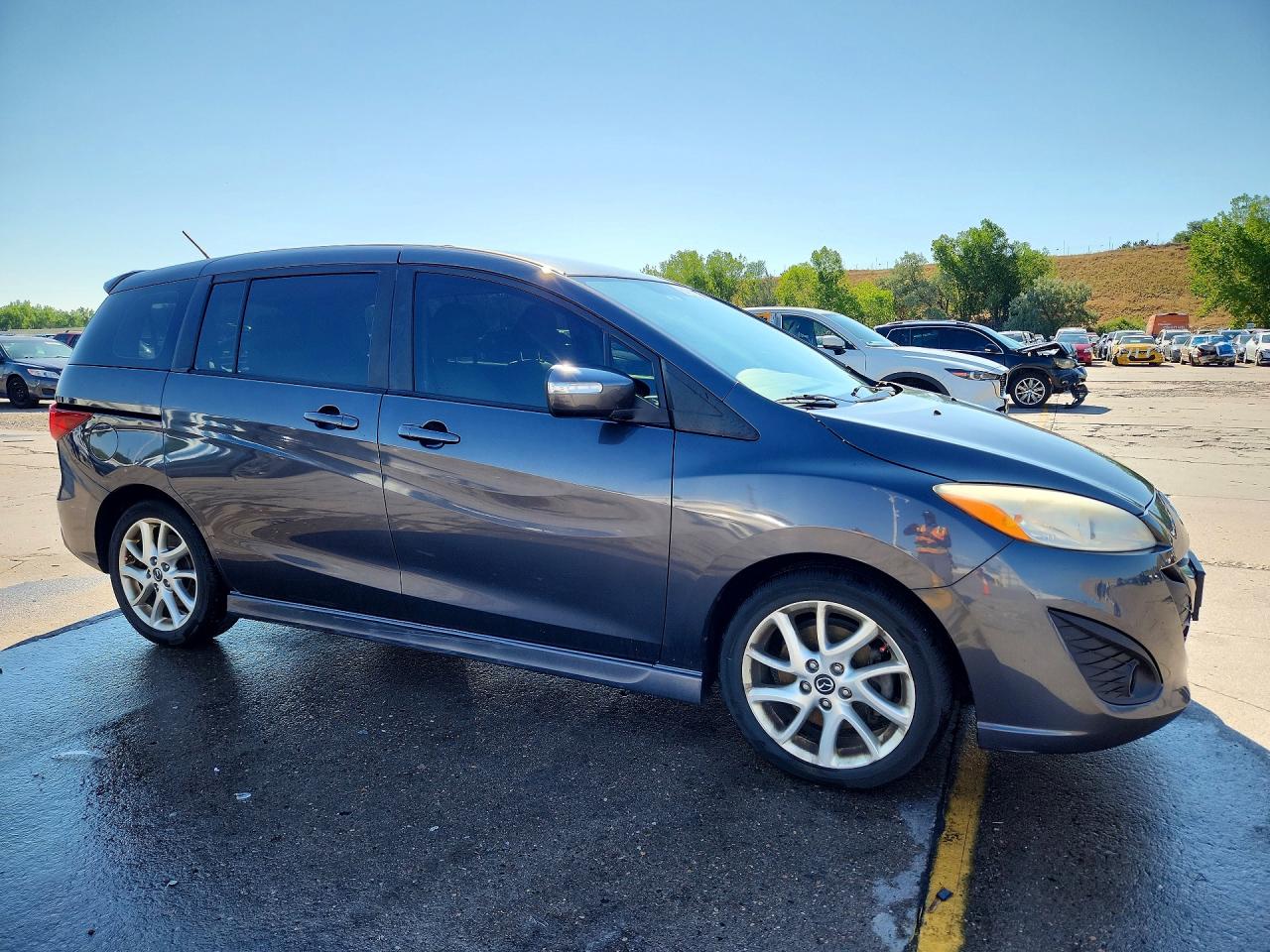 2014 Mazda 5 Touring Charcoal vin: JM1CW2CL2E0168730