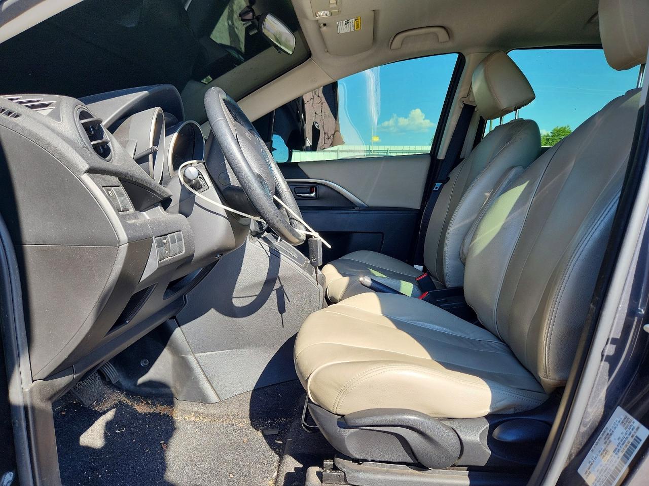 2014 Mazda 5 Touring Charcoal vin: JM1CW2CL2E0168730