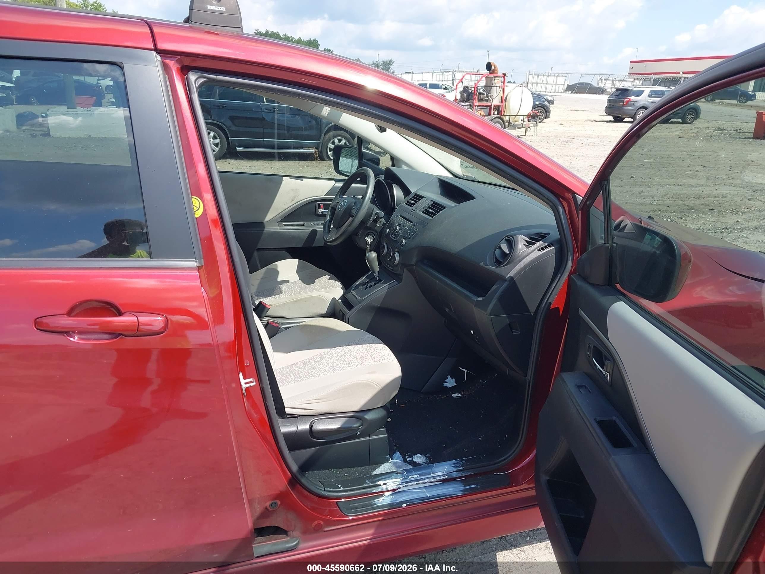 2012 Mazda Mazda5 Touring Red vin: JM1CW2CL3C0133790