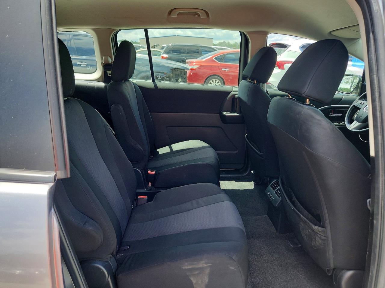 2014 Mazda 5 Touring Серебряный vin: JM1CW2CL4E0167921