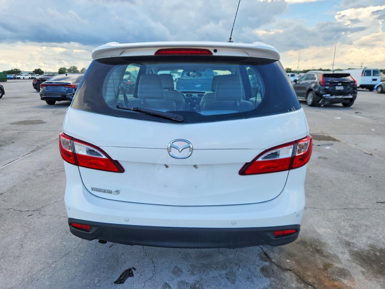 2013 Mazda 5 White vin: JM1CW2CL5D0153105