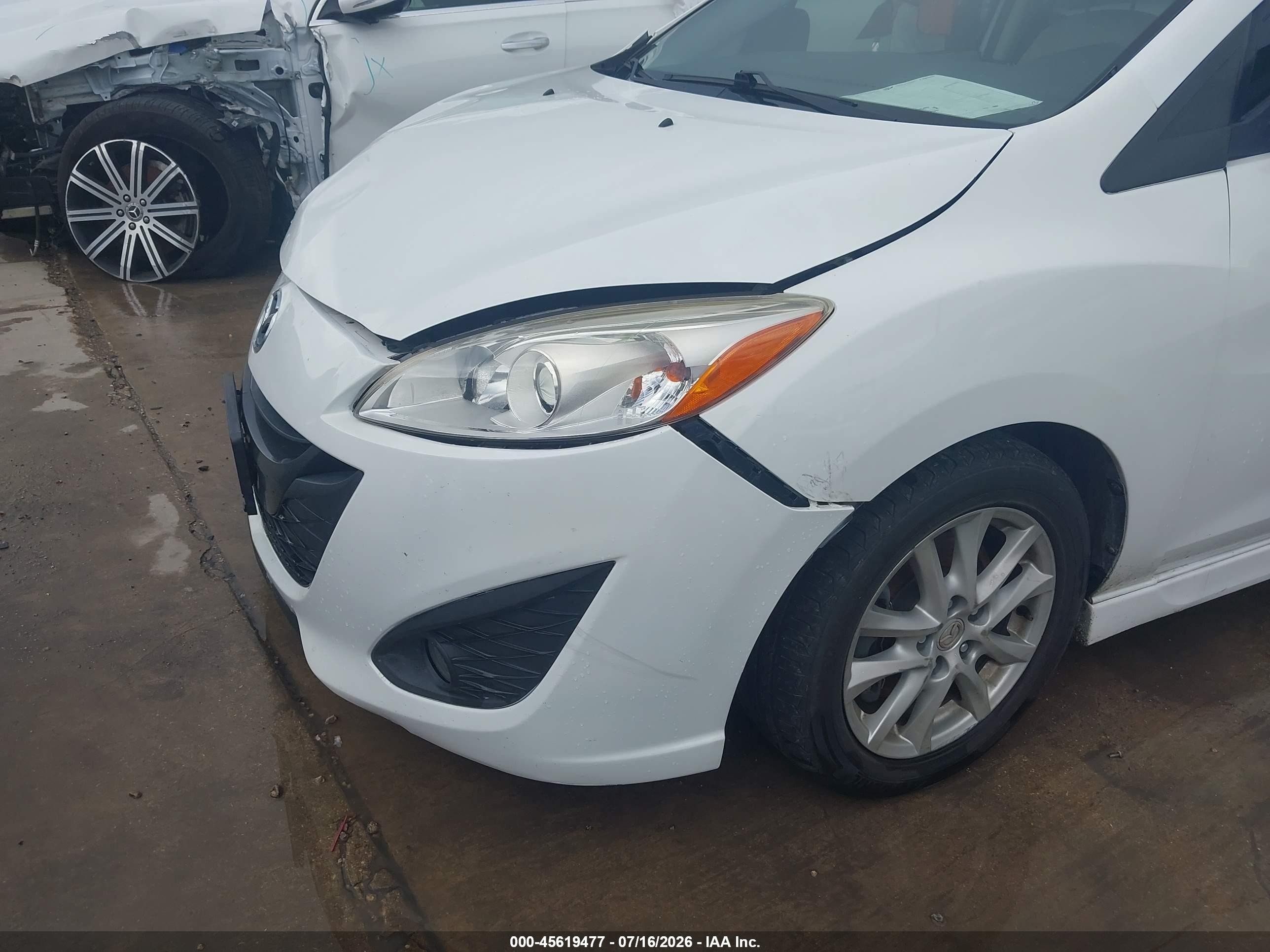 2013 Mazda Mazda5 Touring Белый vin: JM1CW2CL5D0153329