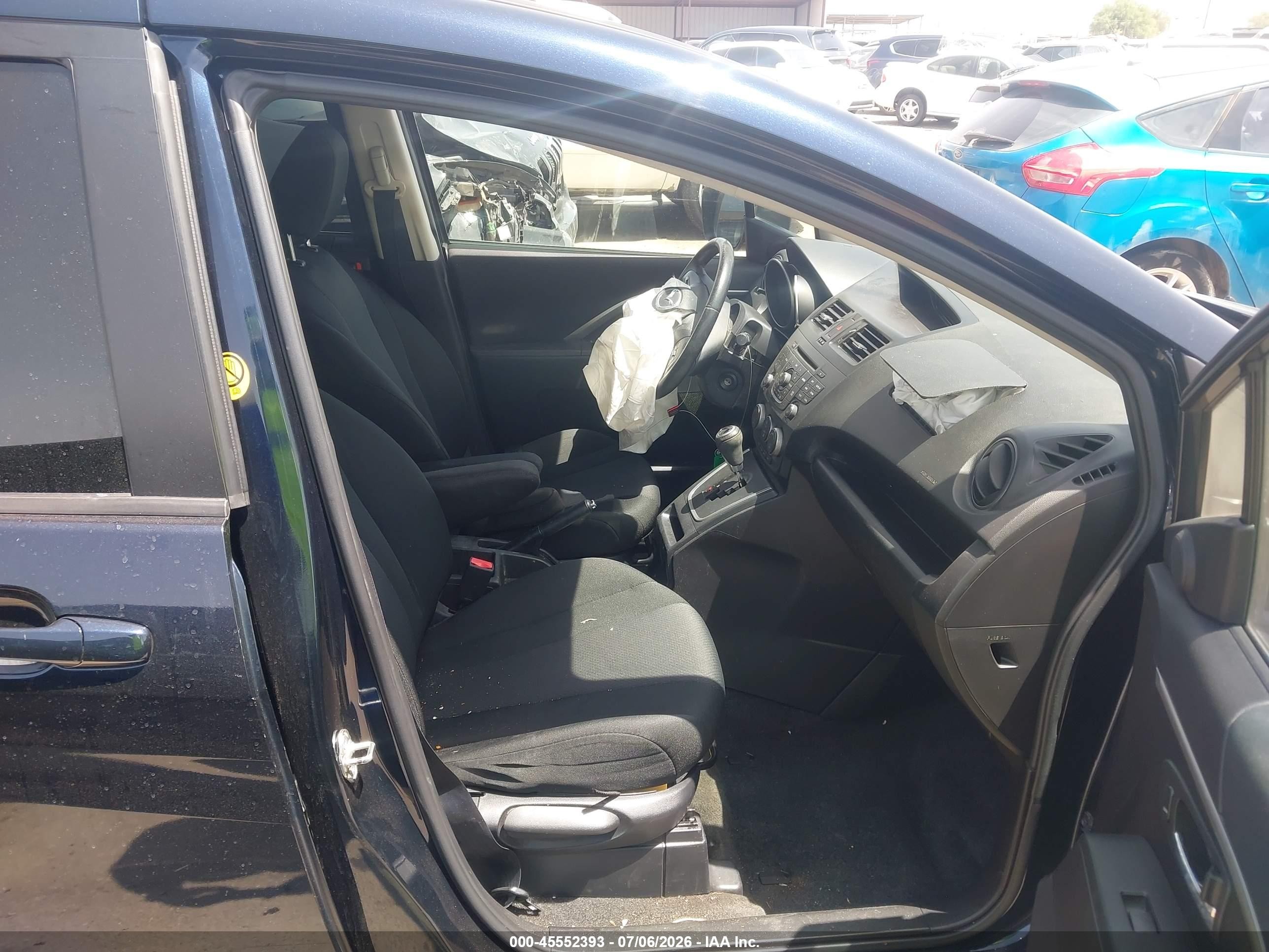 2015 Mazda Mazda5 Touring Dark Blue vin: JM1CW2CL6F0180557