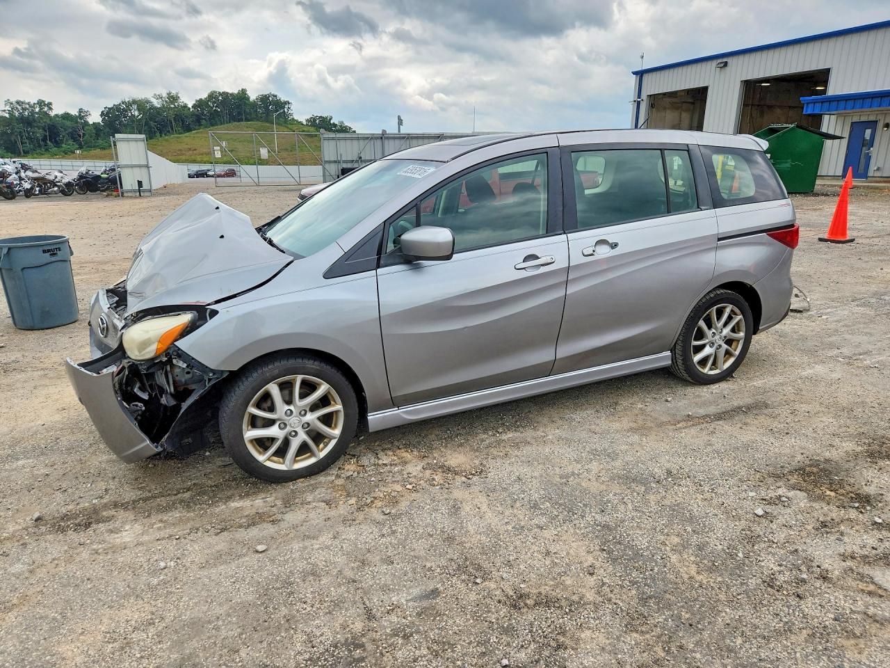 2012 Mazda 5 Silver vin: JM1CW2CL7C0137826