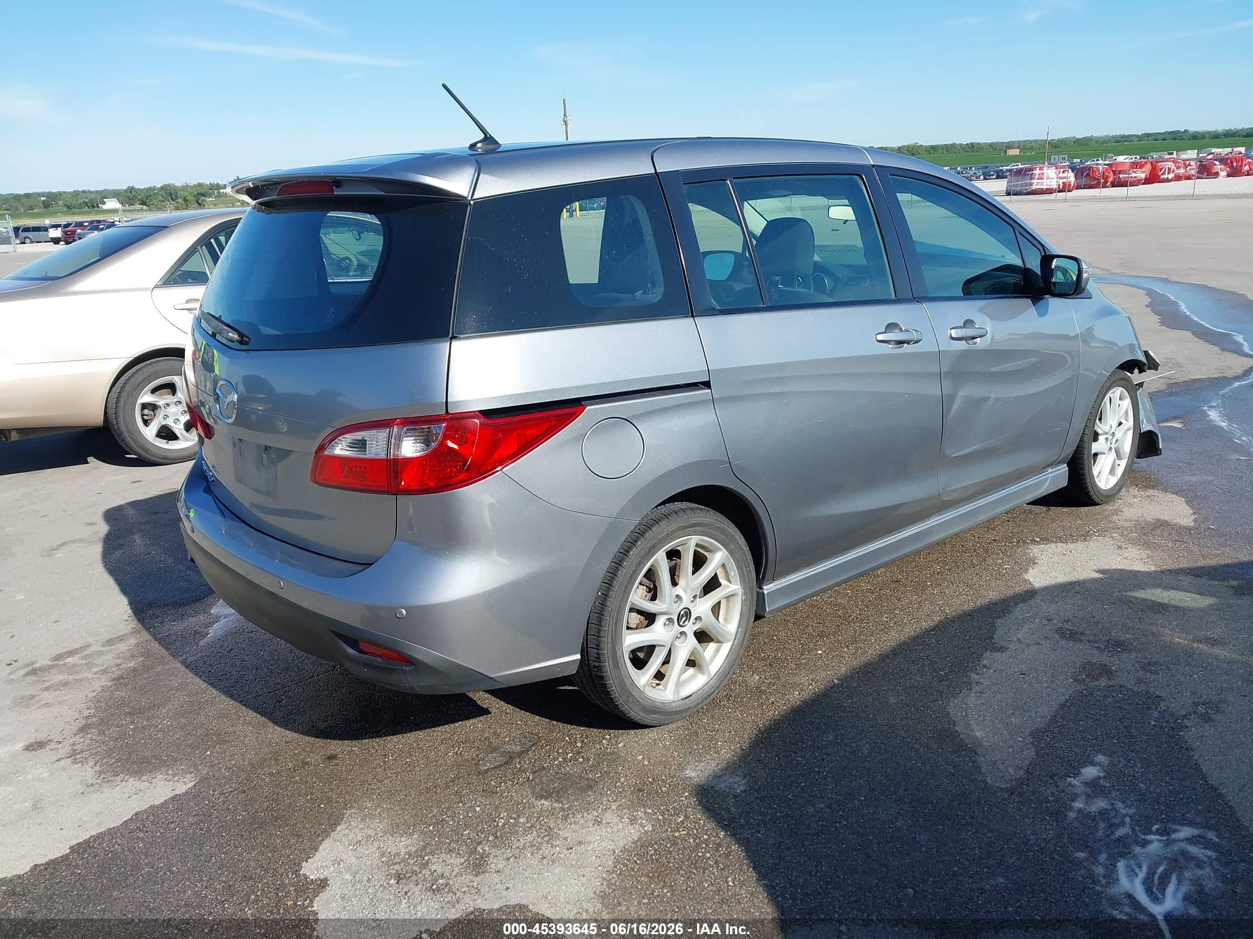 2013 Mazda Mazda5 Touring Silver vin: JM1CW2CL7D0149797