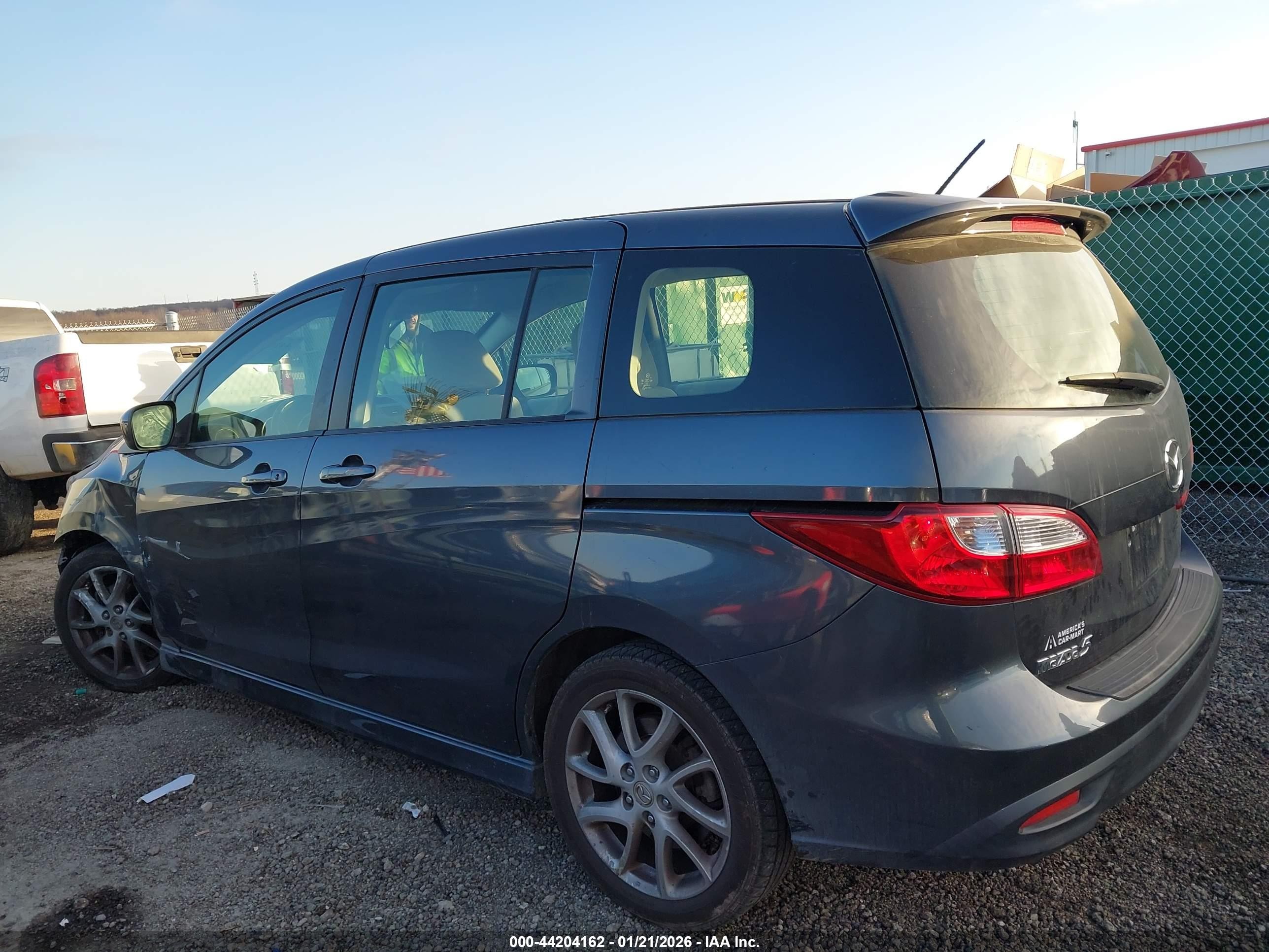 2012 Mazda Mazda5 Touring Gray vin: JM1CW2CL8C0139858