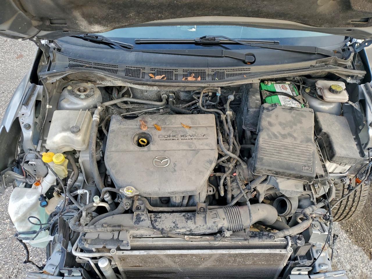 2013 Mazda 5 Silver vin: JM1CW2CL8D0153258
