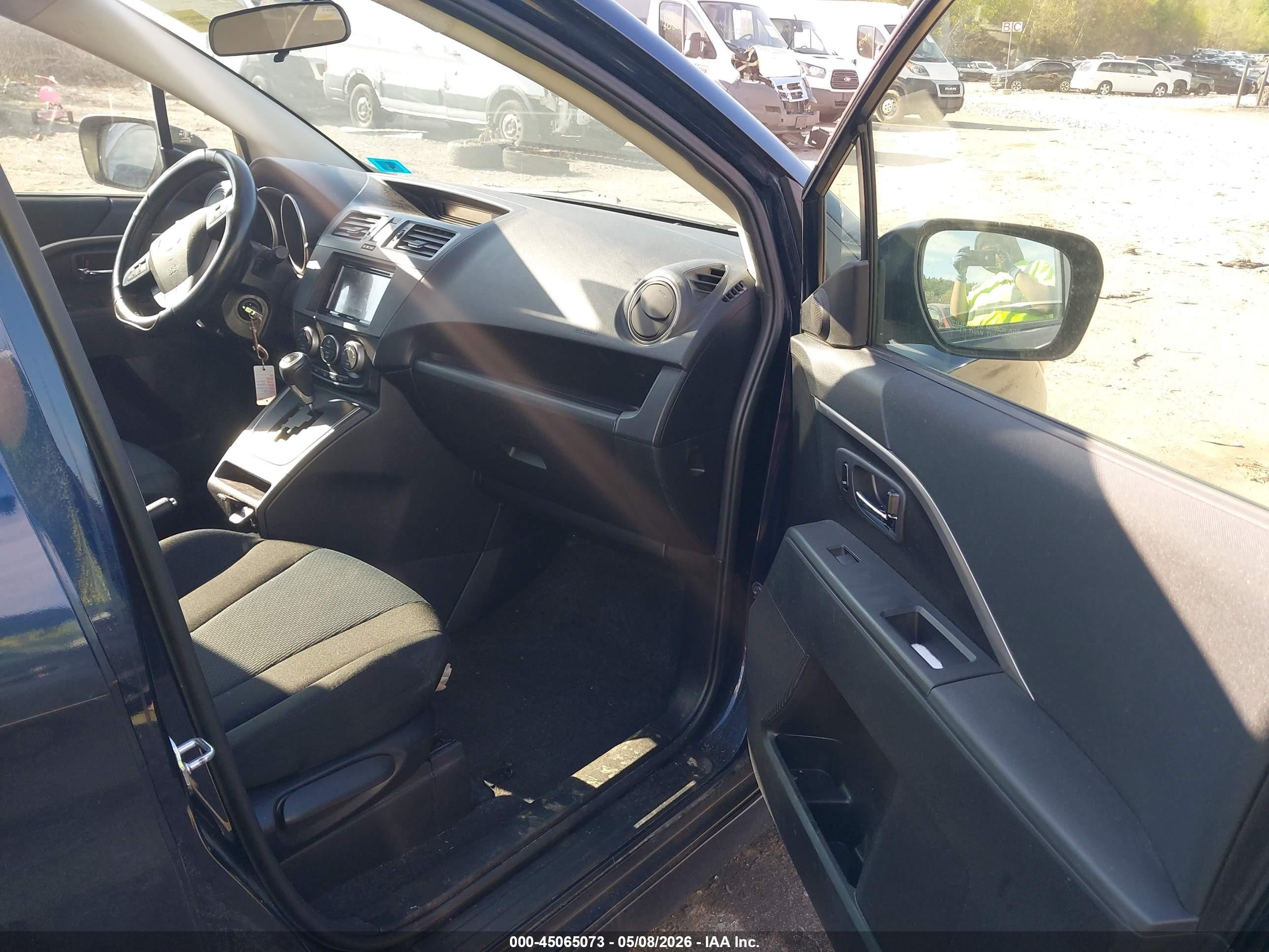 2015 Mazda Mazda5 Touring Navy vin: JM1CW2CL8F0182469