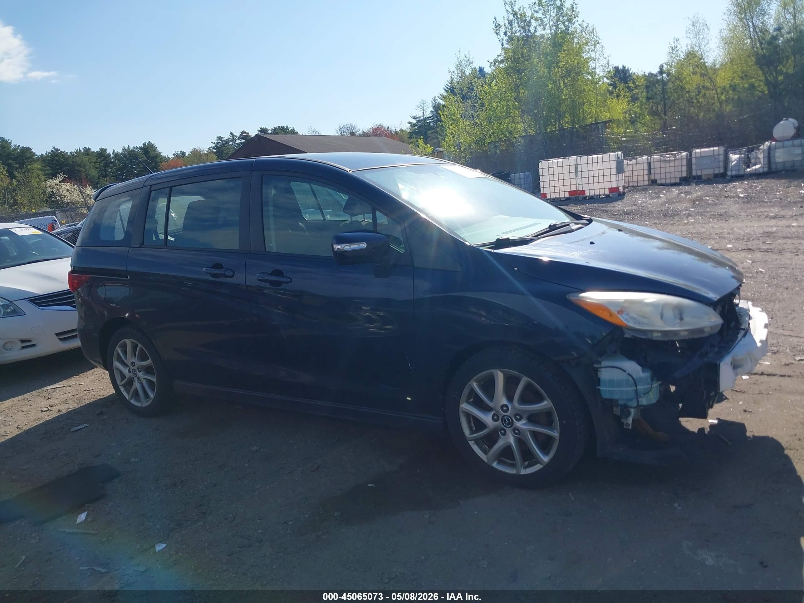 2015 Mazda Mazda5 Touring Navy vin: JM1CW2CL8F0182469