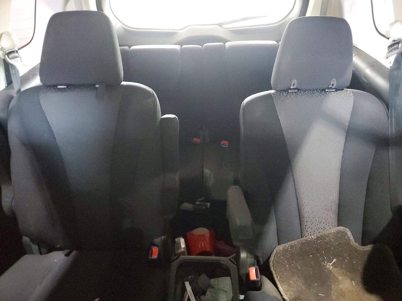 2012 Mazda 5 Silver vin: JM1CW2CL9C0123040