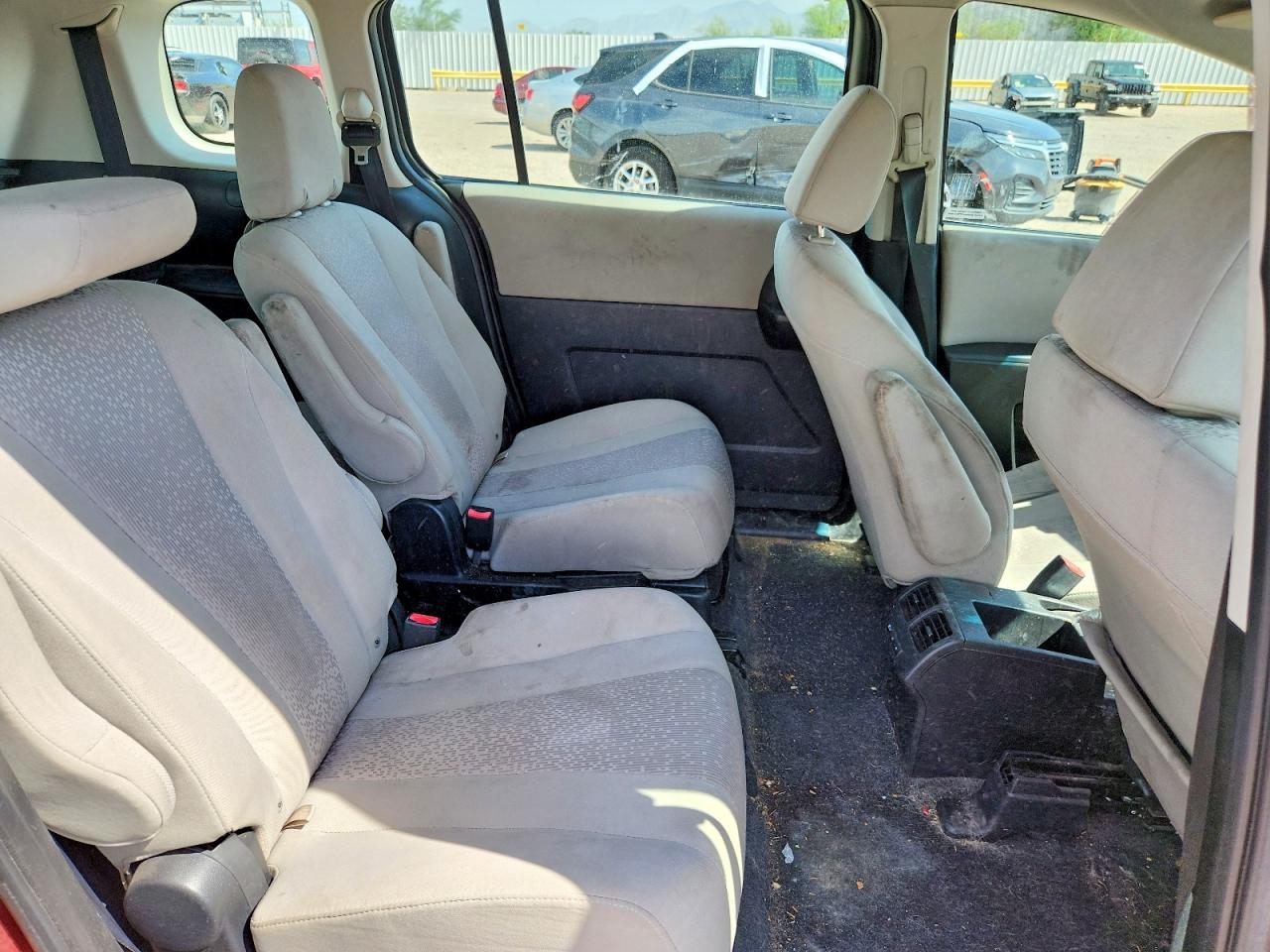 2012 Mazda 5 Темно-бордовый vin: JM1CW2CLXC0107624