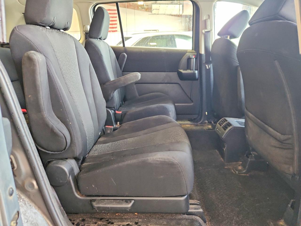 2012 Mazda 5 Silver vin: JM1CW2CLXC0141787