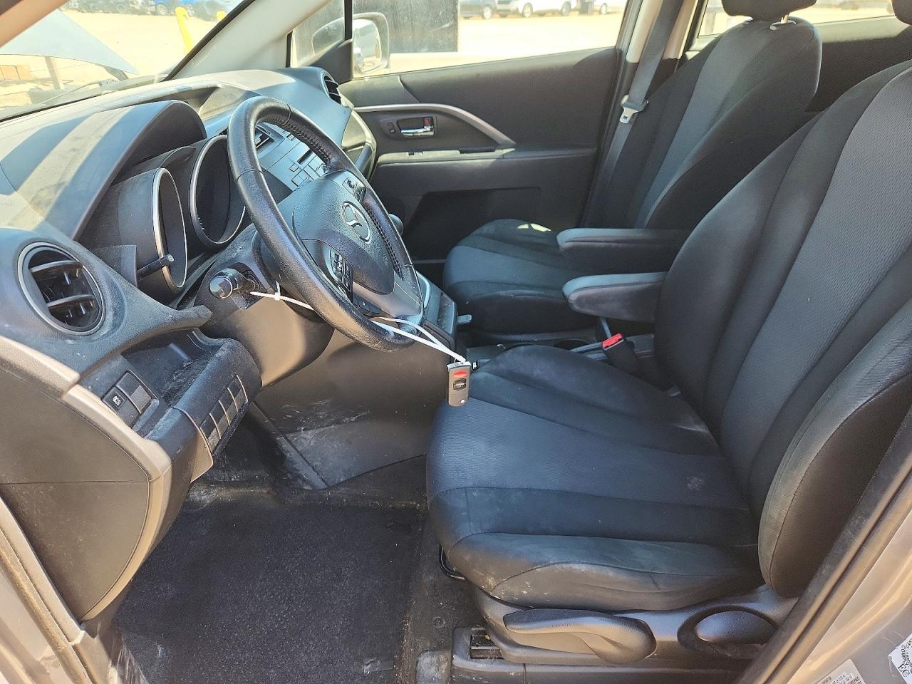 2013 Mazda 5 Silver vin: JM1CW2CLXD0150779