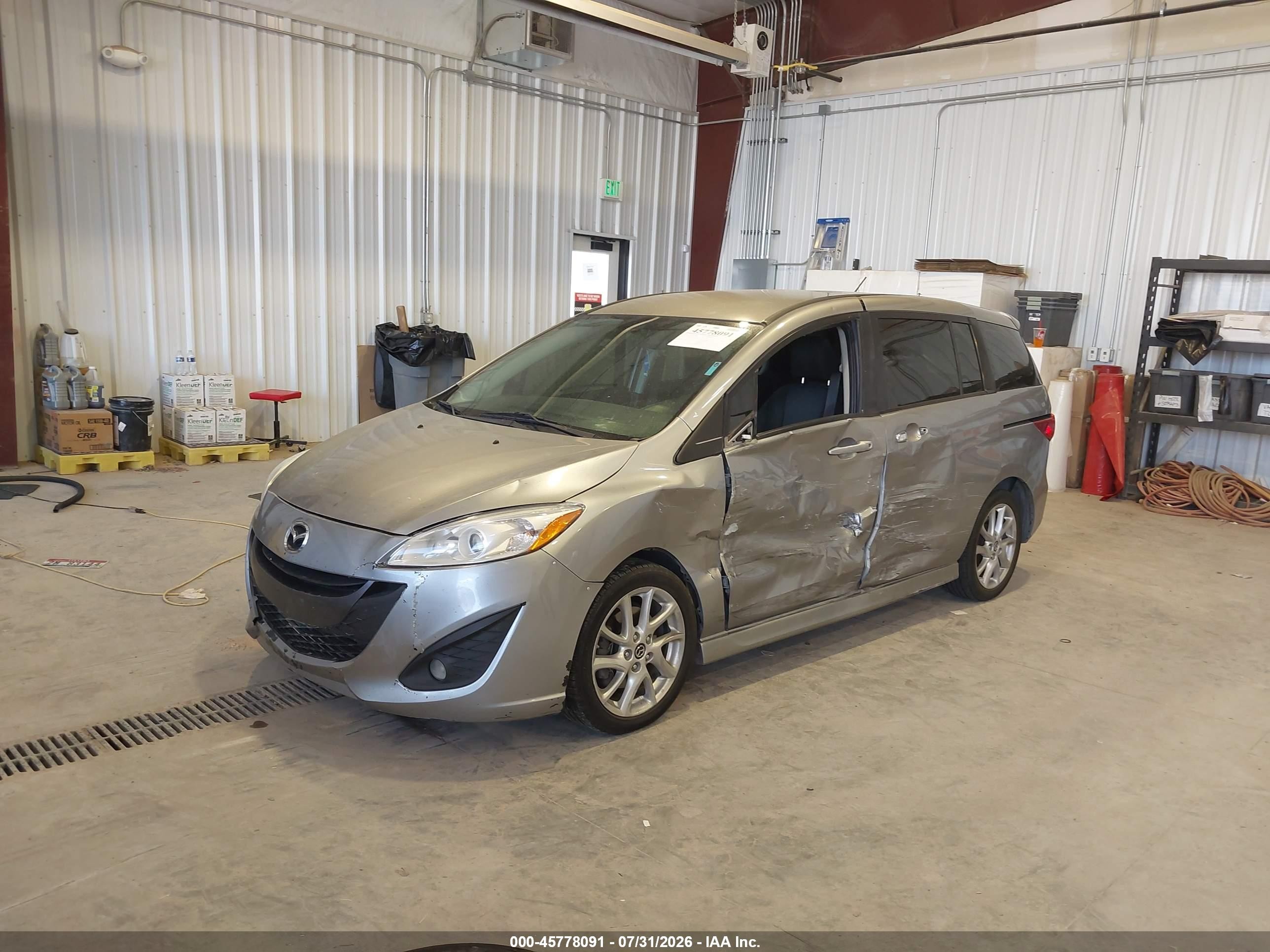 2013 Mazda Mazda5 Touring Silver vin: JM1CW2CLXD0153522
