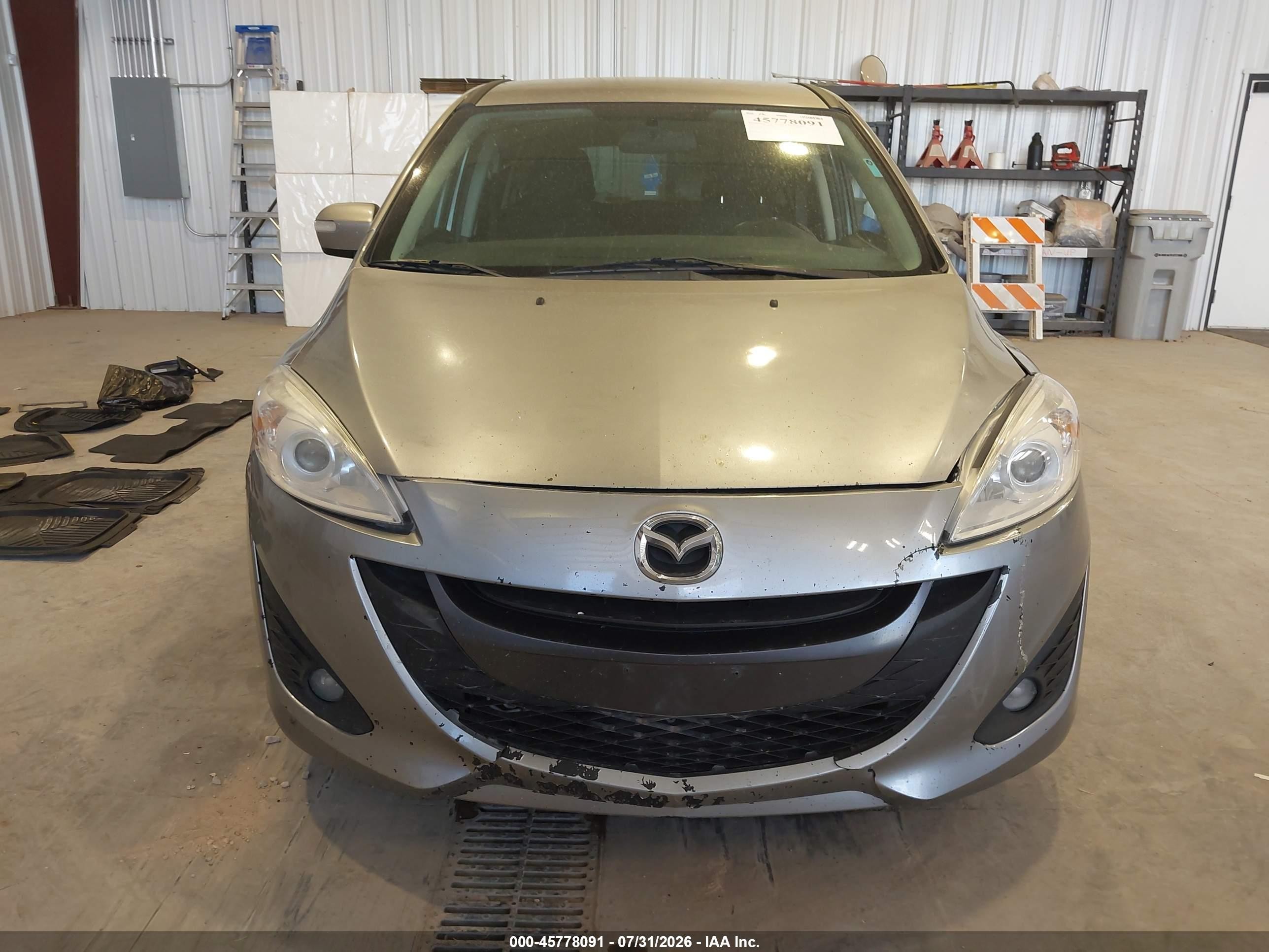 2013 Mazda Mazda5 Touring Silver vin: JM1CW2CLXD0153522