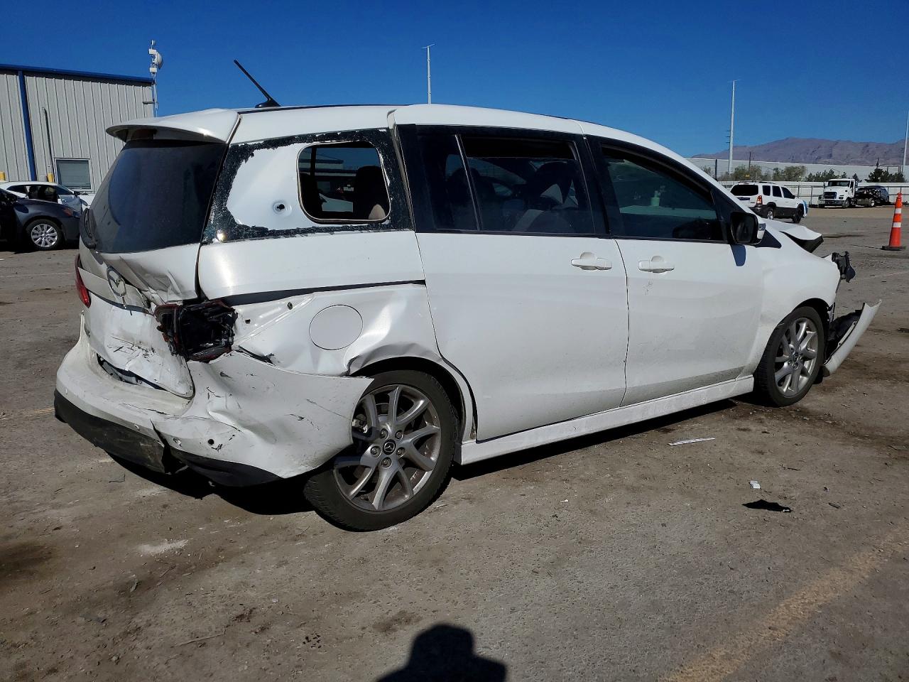 2014 Mazda 5 Touring White vin: JM1CW2CLXE0172816