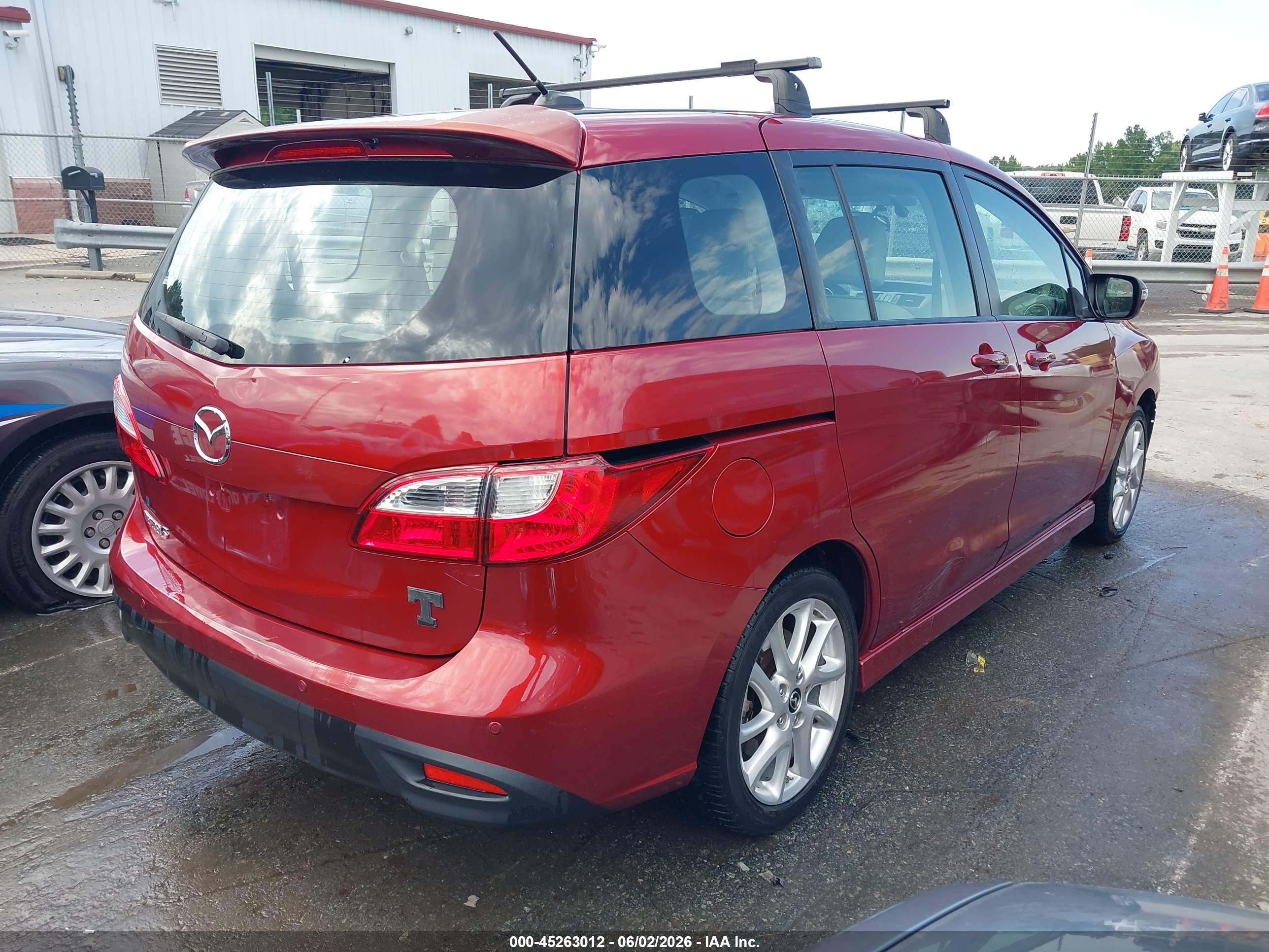 2014 Mazda Mazda5 Grand Touring Красный vin: JM1CW2DL0E0168031
