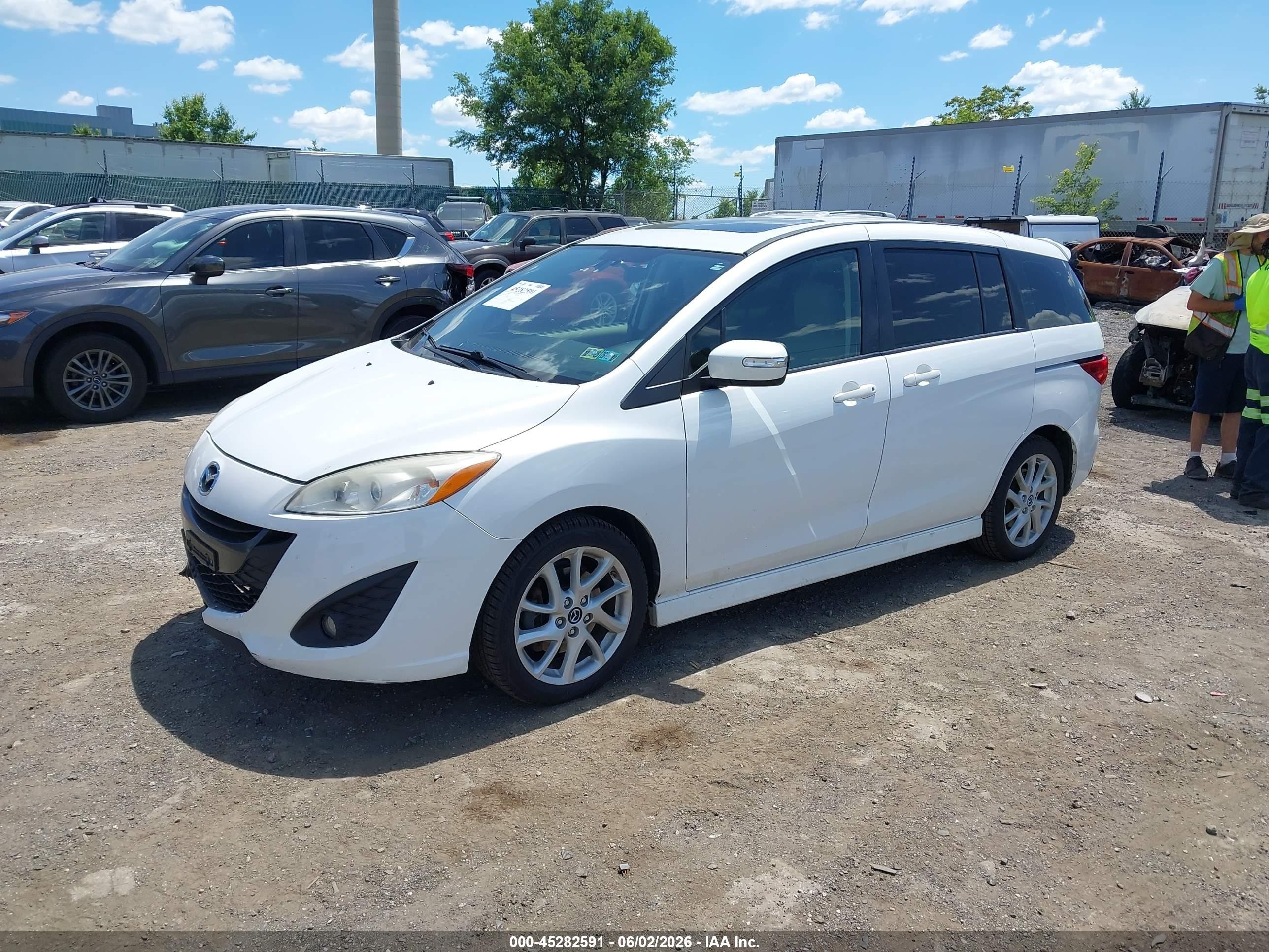 2015 Mazda Mazda5 Grand Touring White vin: JM1CW2DL0F0179659