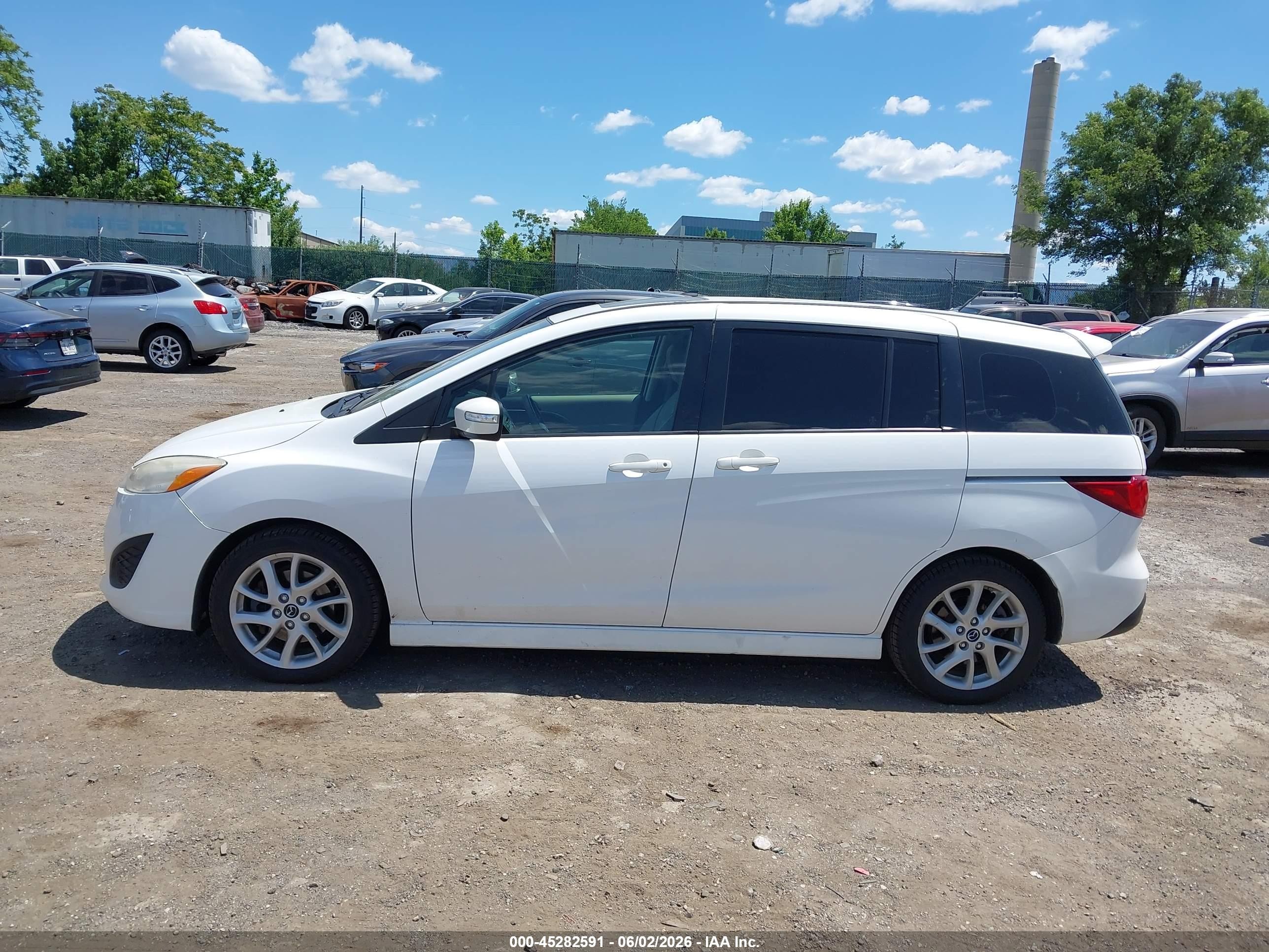 2015 Mazda Mazda5 Grand Touring White vin: JM1CW2DL0F0179659