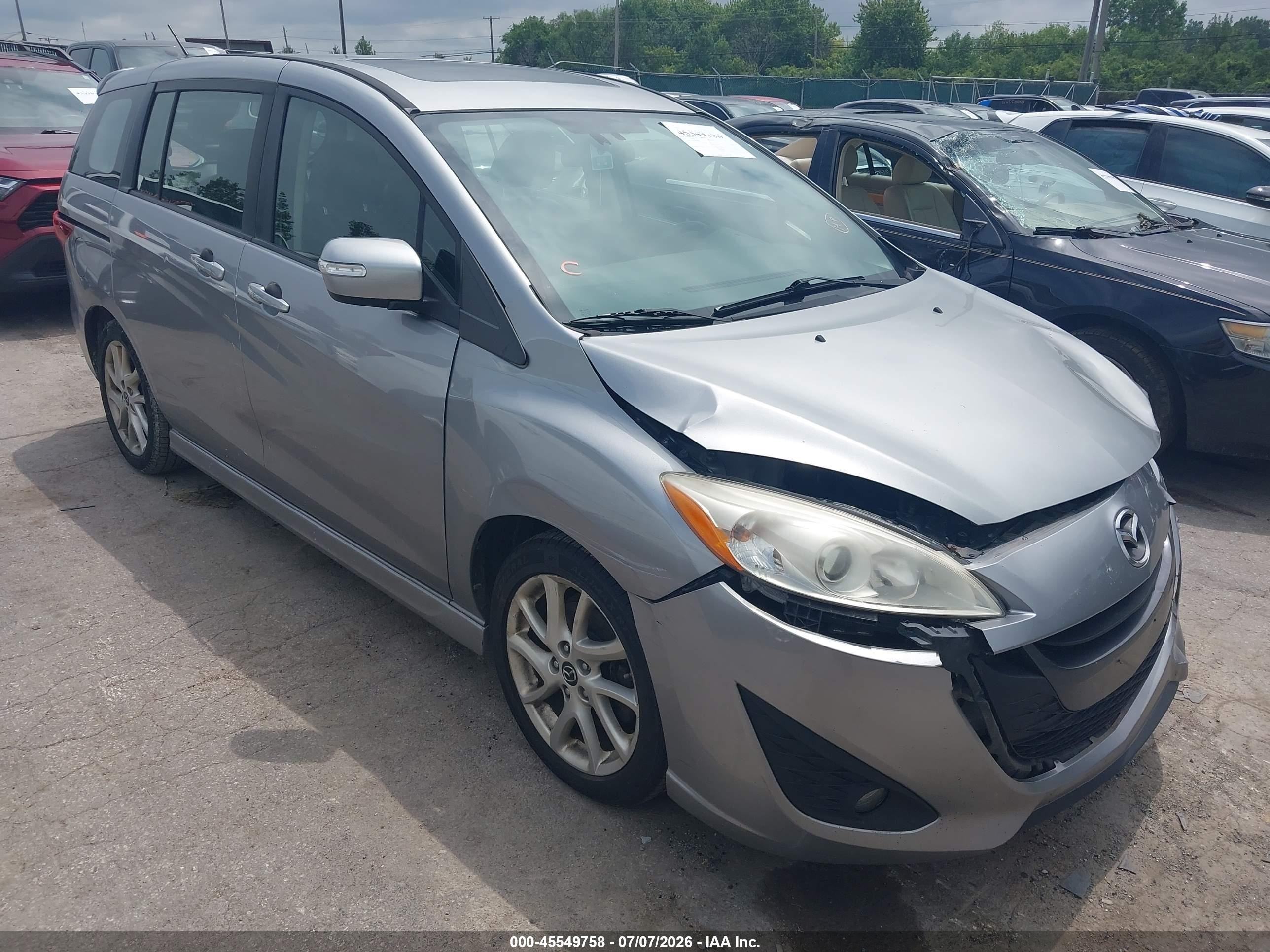 2015 Mazda Mazda5 Grand Touring Silver vin: JM1CW2DL0F0189379