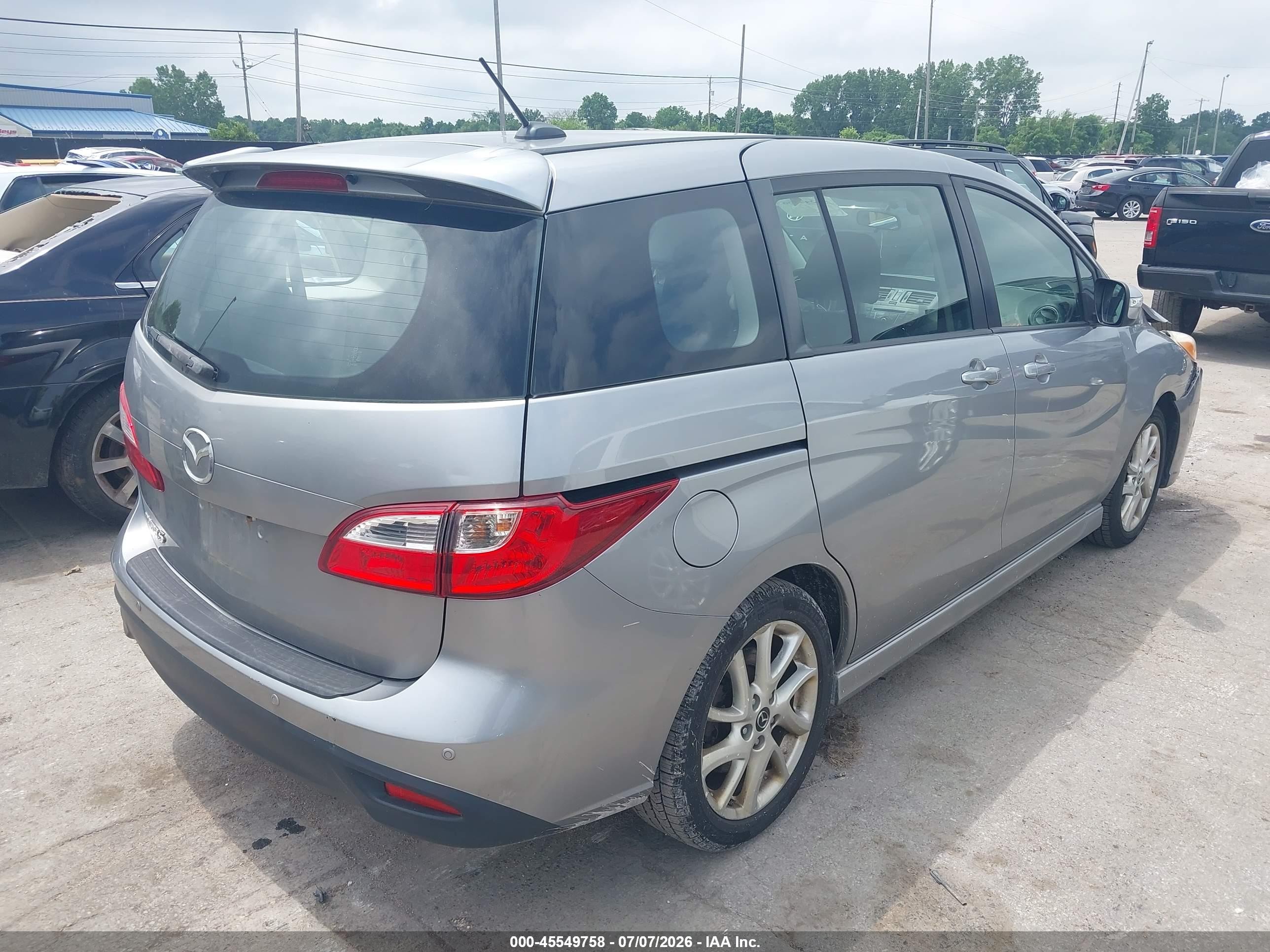 2015 Mazda Mazda5 Grand Touring Silver vin: JM1CW2DL0F0189379