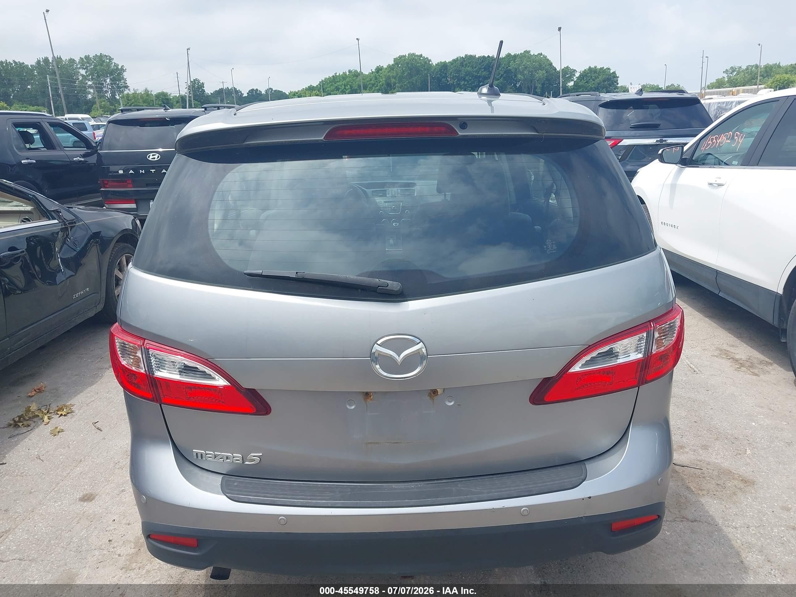 2015 Mazda Mazda5 Grand Touring Silver vin: JM1CW2DL0F0189379
