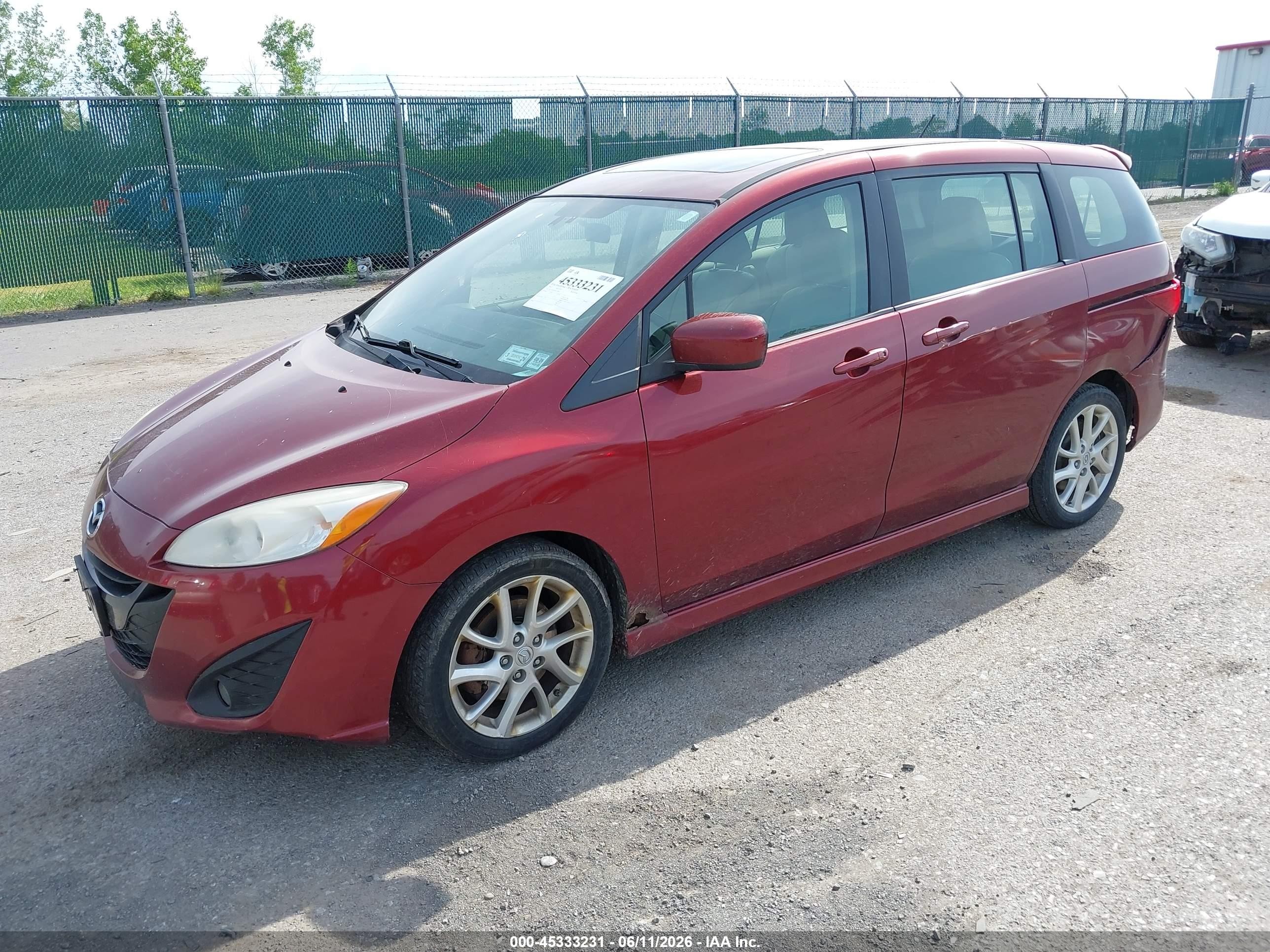 2012 Mazda Mazda5 Grand Touring Red vin: JM1CW2DL4C0138611