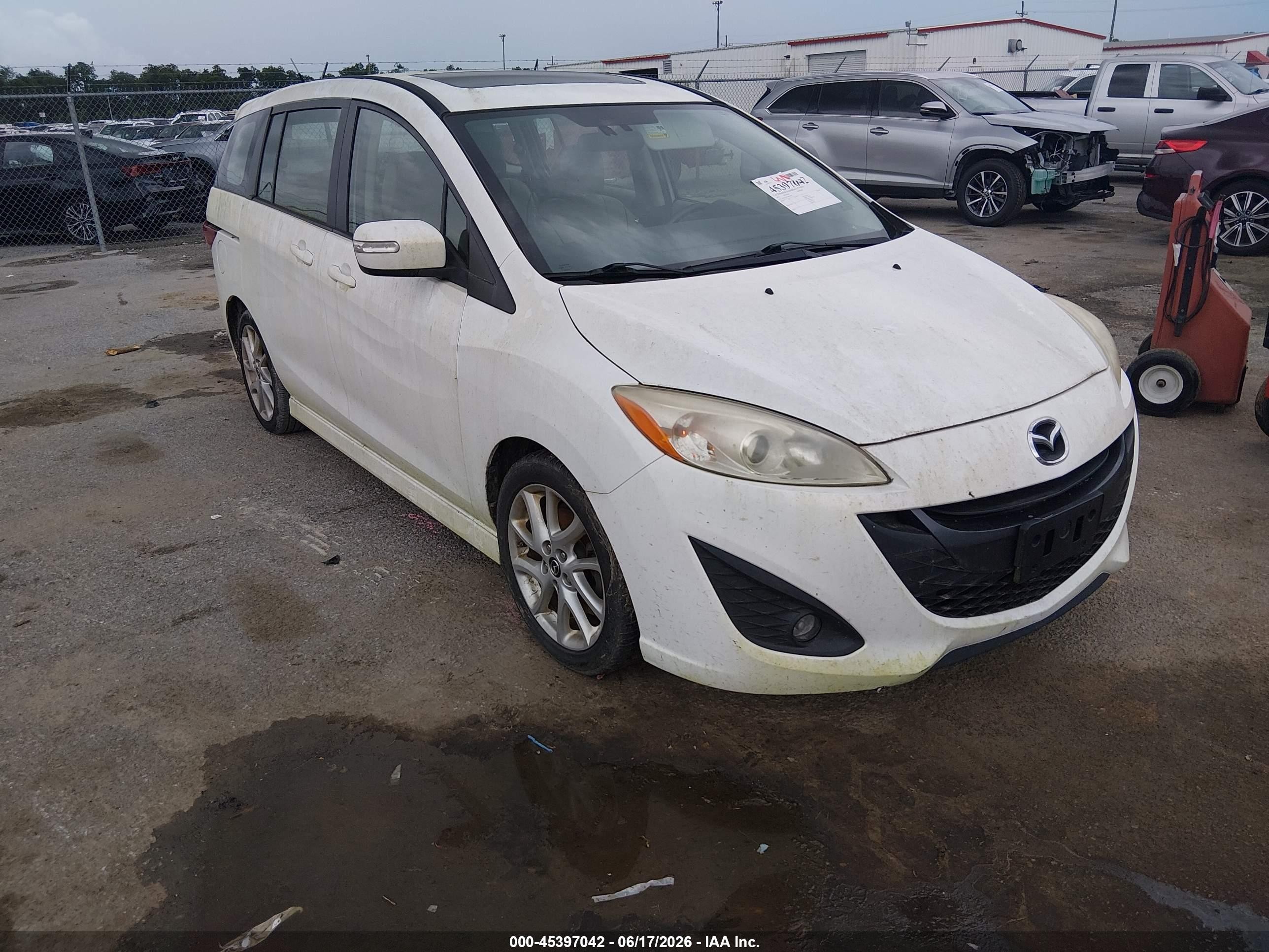 2013 Mazda Mazda5 Grand Touring White vin: JM1CW2DL4D0159914