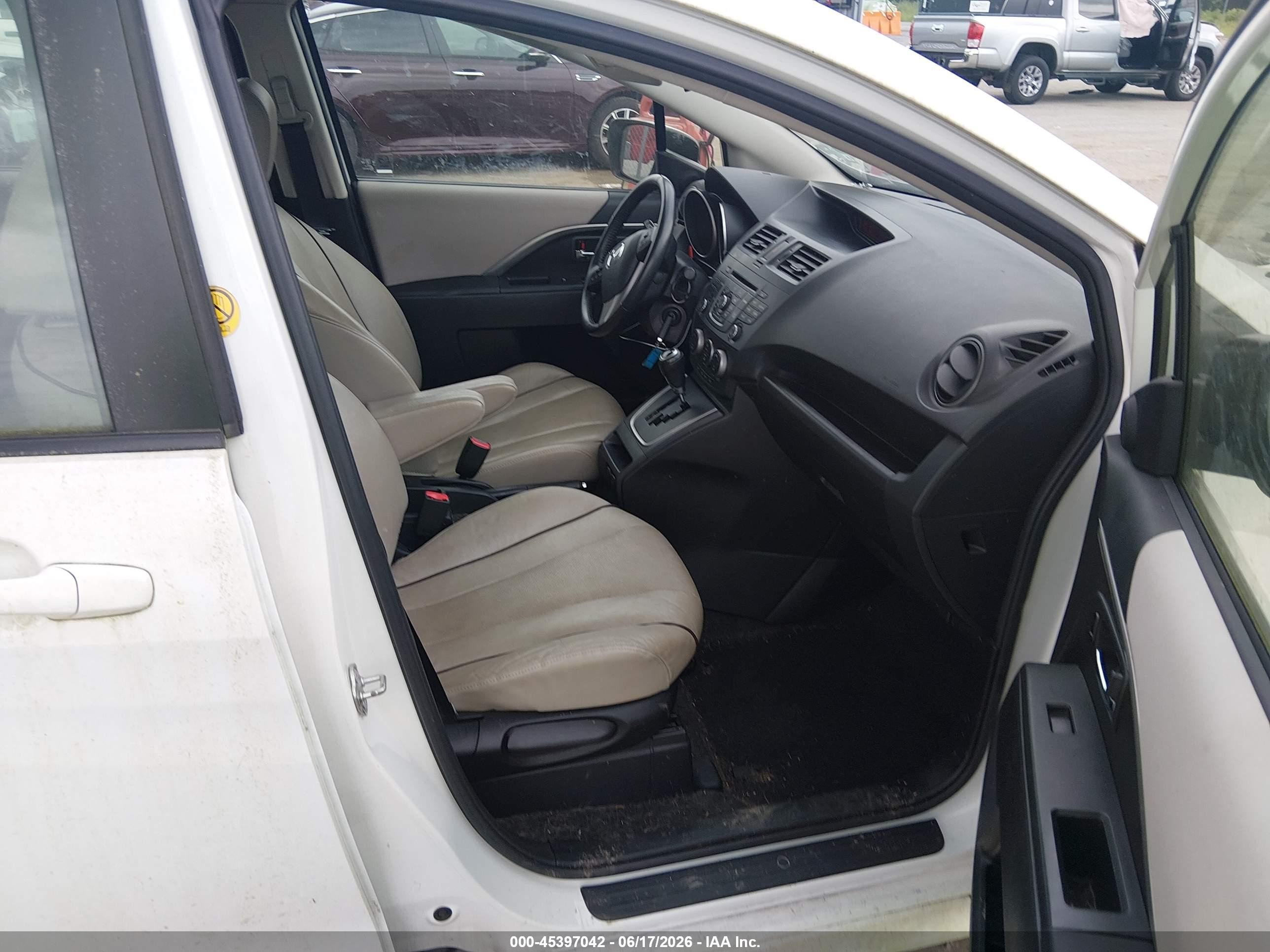 2013 Mazda Mazda5 Grand Touring White vin: JM1CW2DL4D0159914