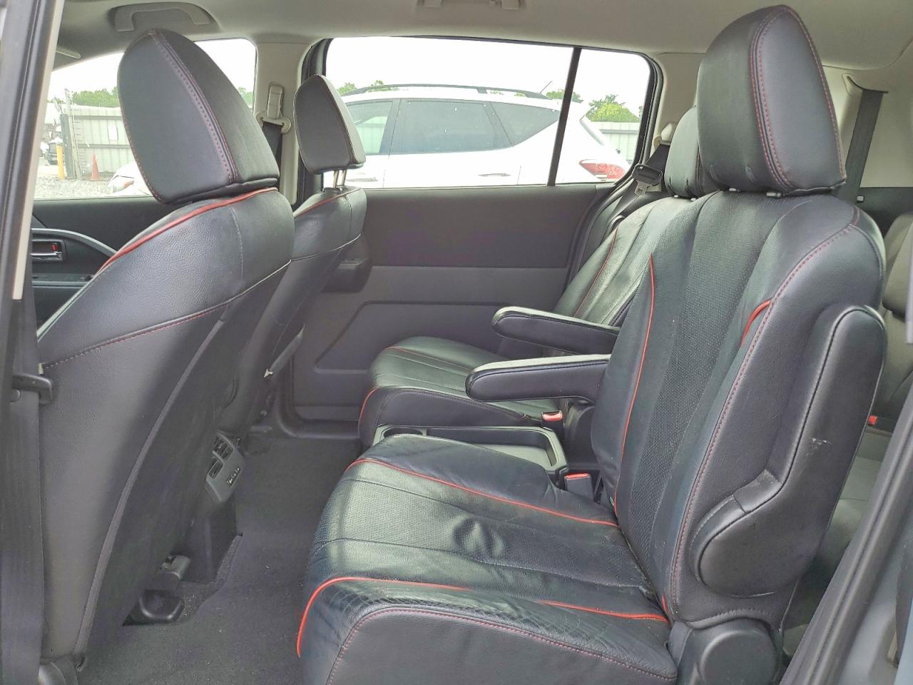 2012 Mazda 5 Silver vin: JM1CW2DL5C0140187