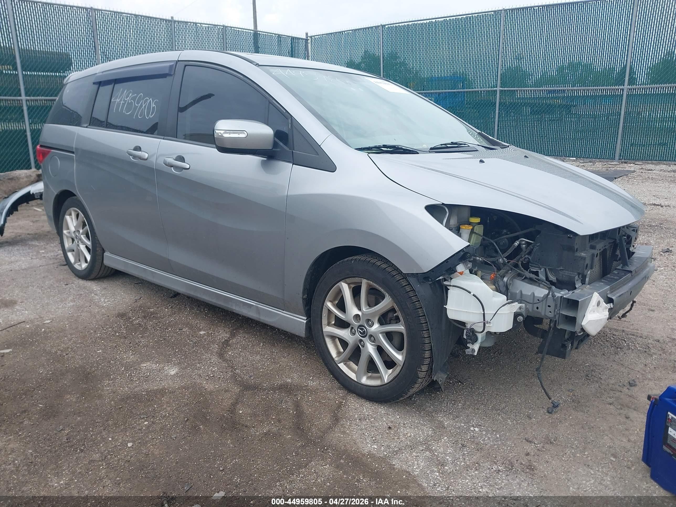2014 Mazda Mazda5 Grand Touring Silver vin: JM1CW2DL5E0172933