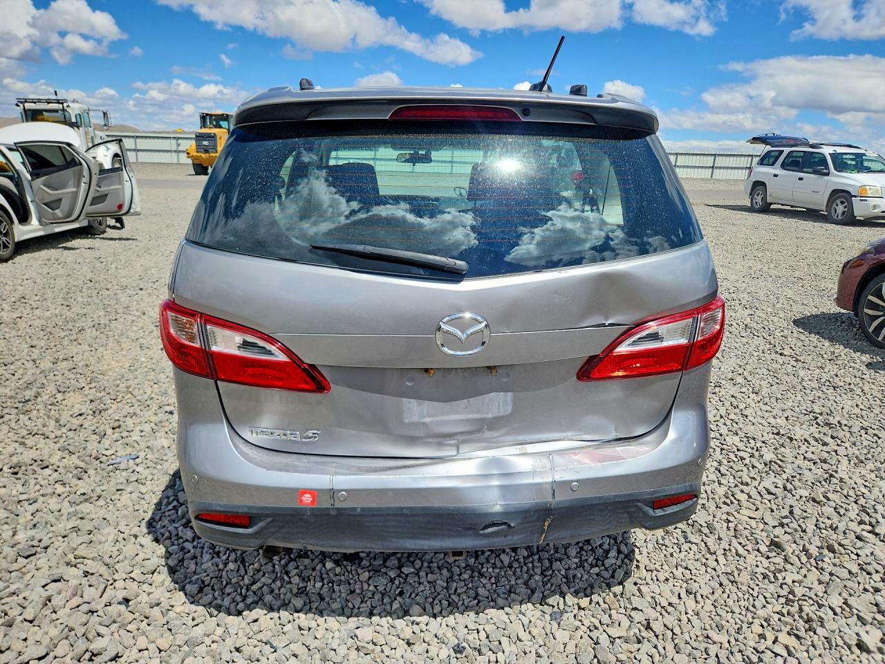 2013 Mazda 5 Silver vin: JM1CW2DL6D0158411