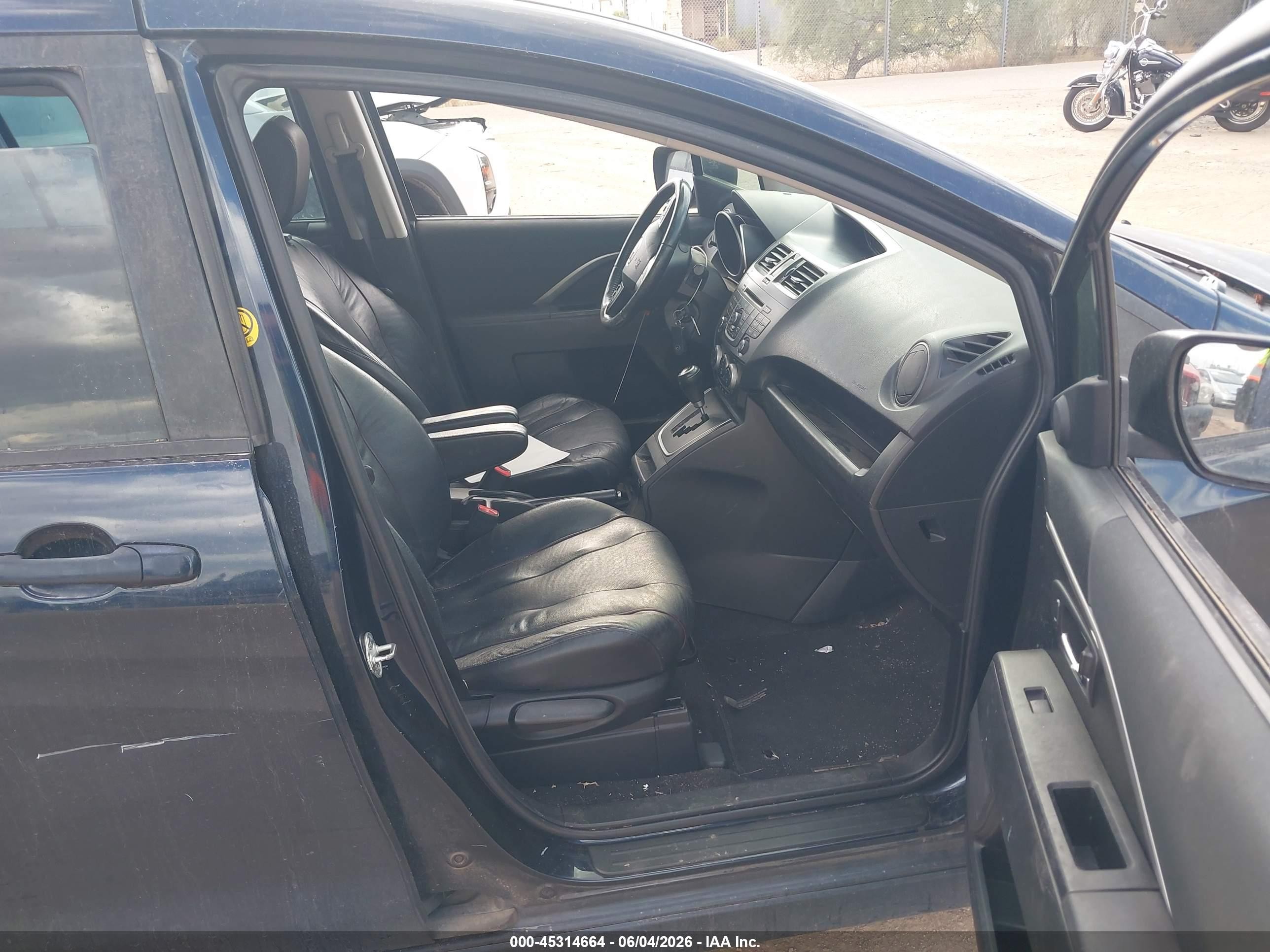 2015 Mazda Mazda5 Grand Touring Dark Blue vin: JM1CW2DL6F0179519