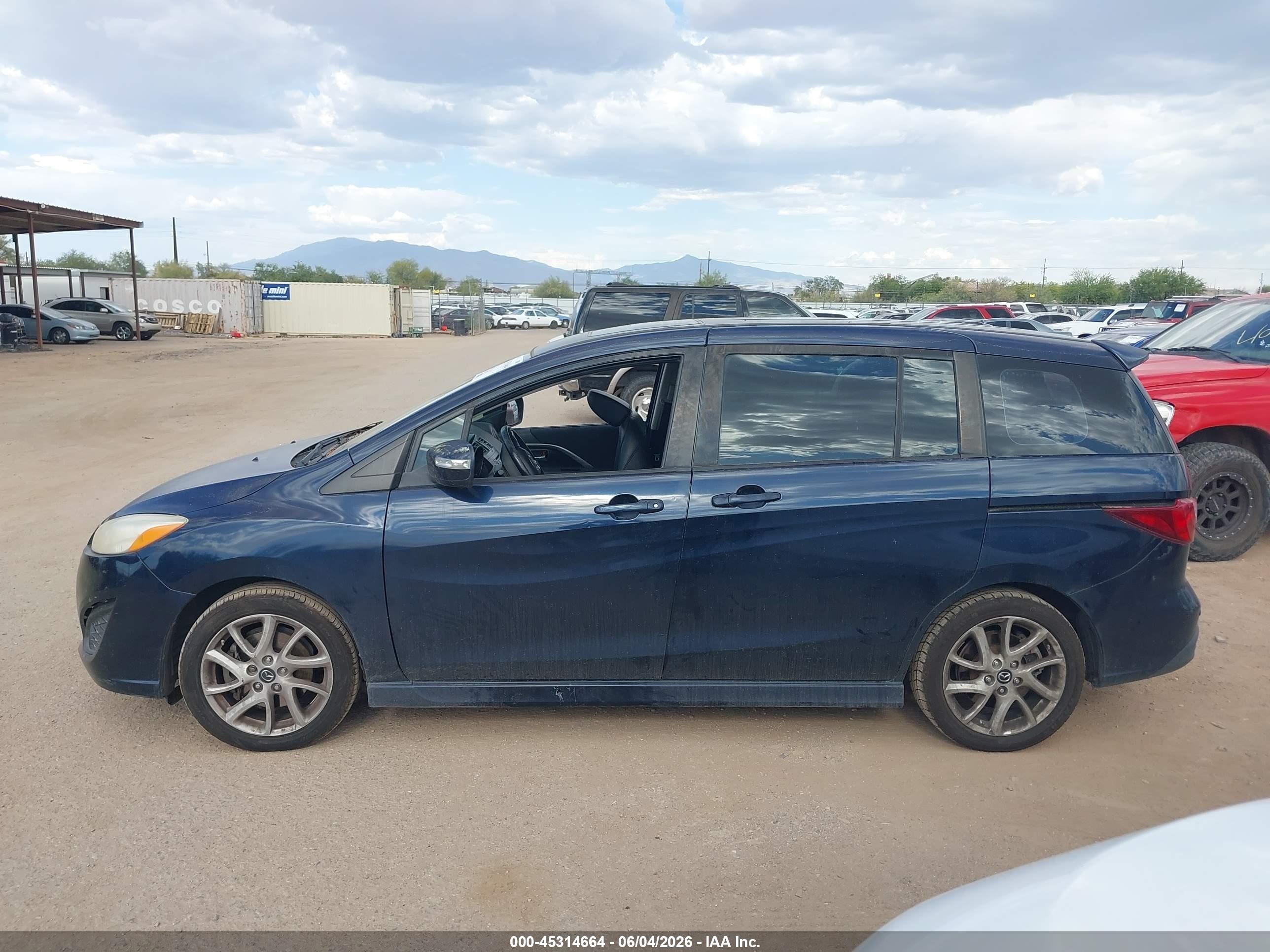 2015 Mazda Mazda5 Grand Touring Dark Blue vin: JM1CW2DL6F0179519