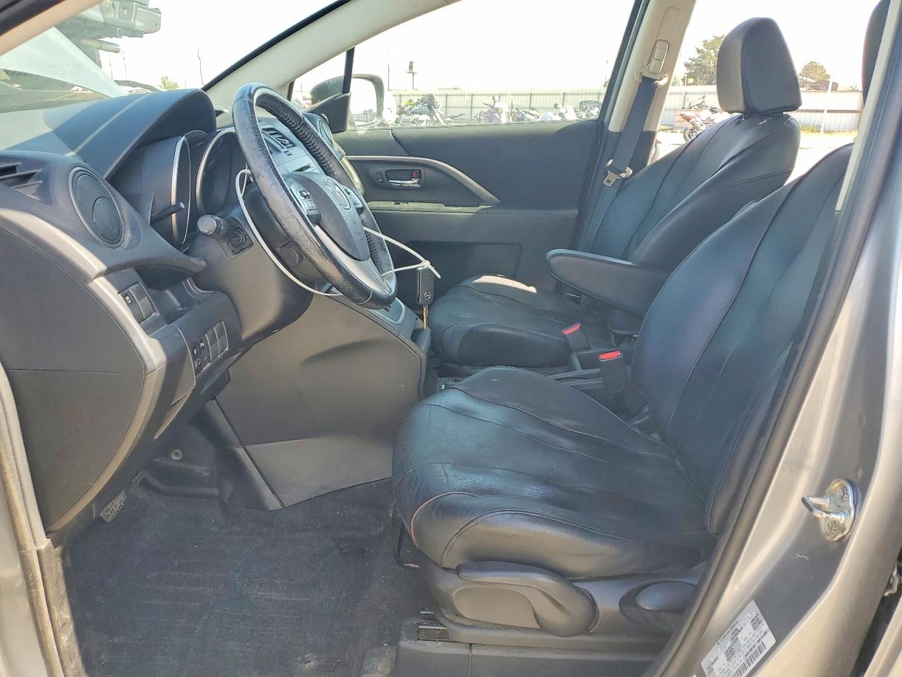 2015 Mazda 5 Silver vin: JM1CW2DL6F0189676