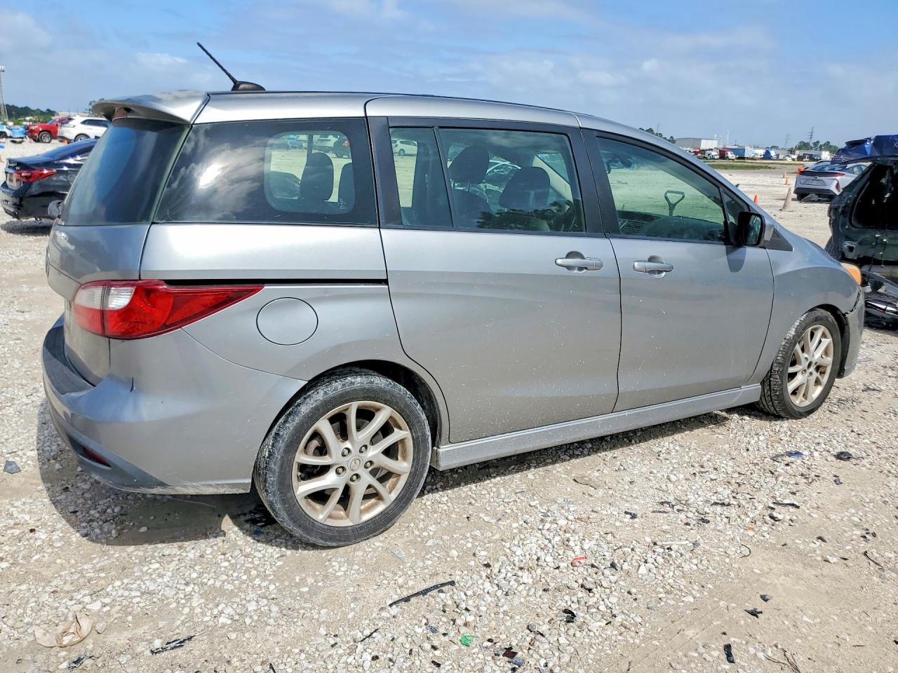 2012 Mazda 5 Silver vin: JM1CW2DL8C0140510
