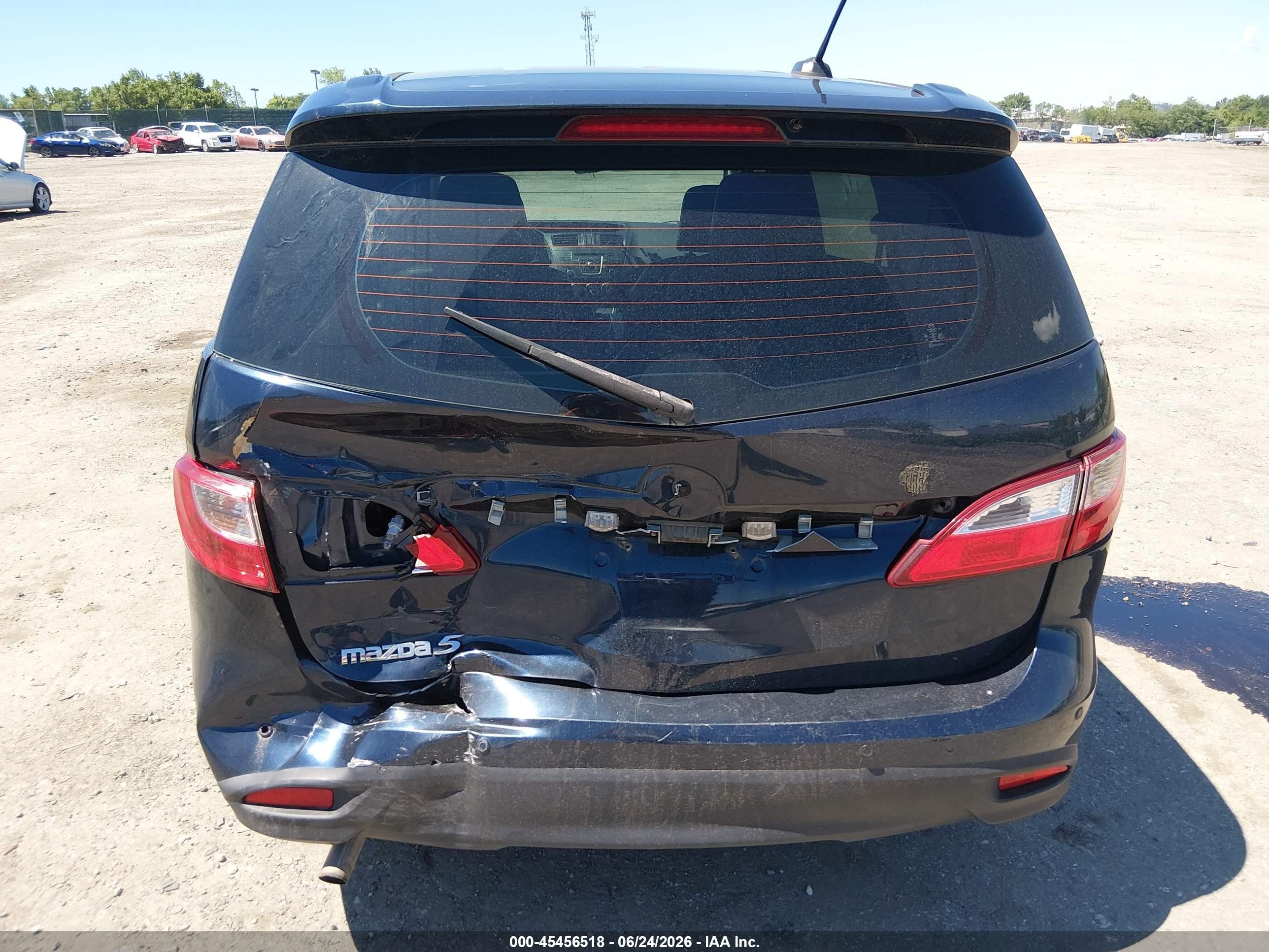 2014 Mazda Mazda5 Grand Touring Blue vin: JM1CW2DL8E0168231